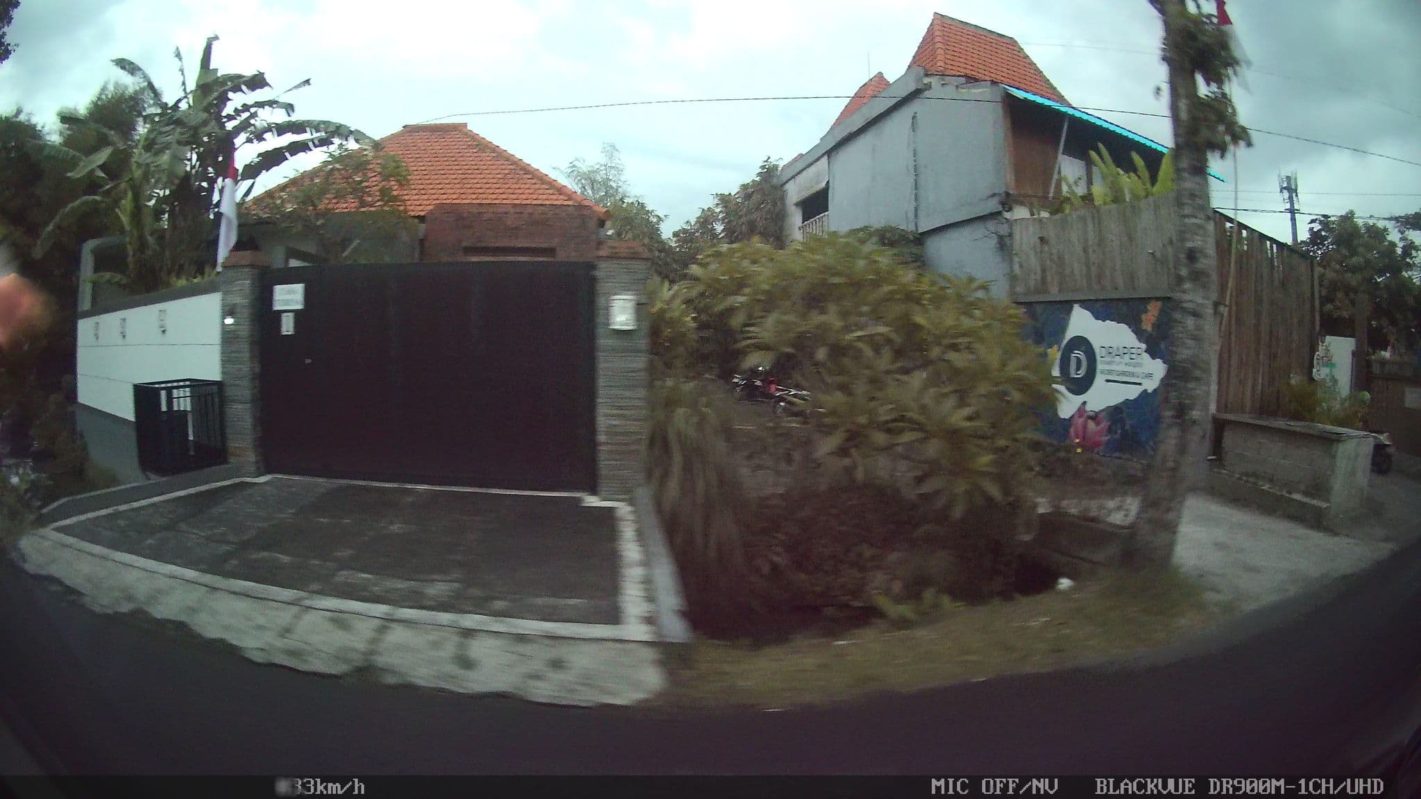 Street view near Draper Startup House For Entrepreneurs, Dalung — © kaart_2 (CC BY-SA · Mapillary)