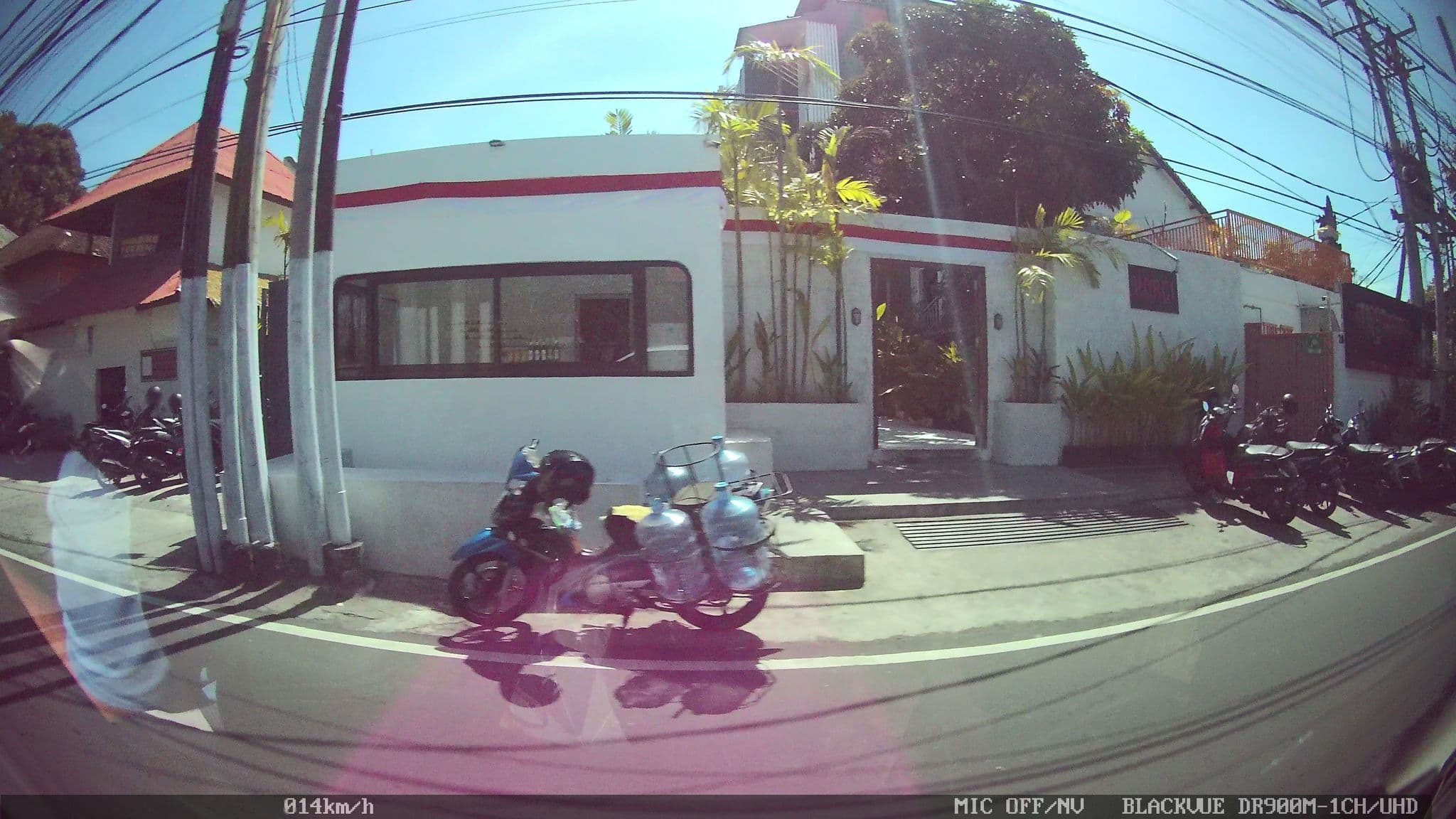 Street view near The Pool, Artemis Villas, Jalan Dyana Puri, Seminyak, Bali, Legian — © kaart_2 (CC BY-SA · Mapillary)