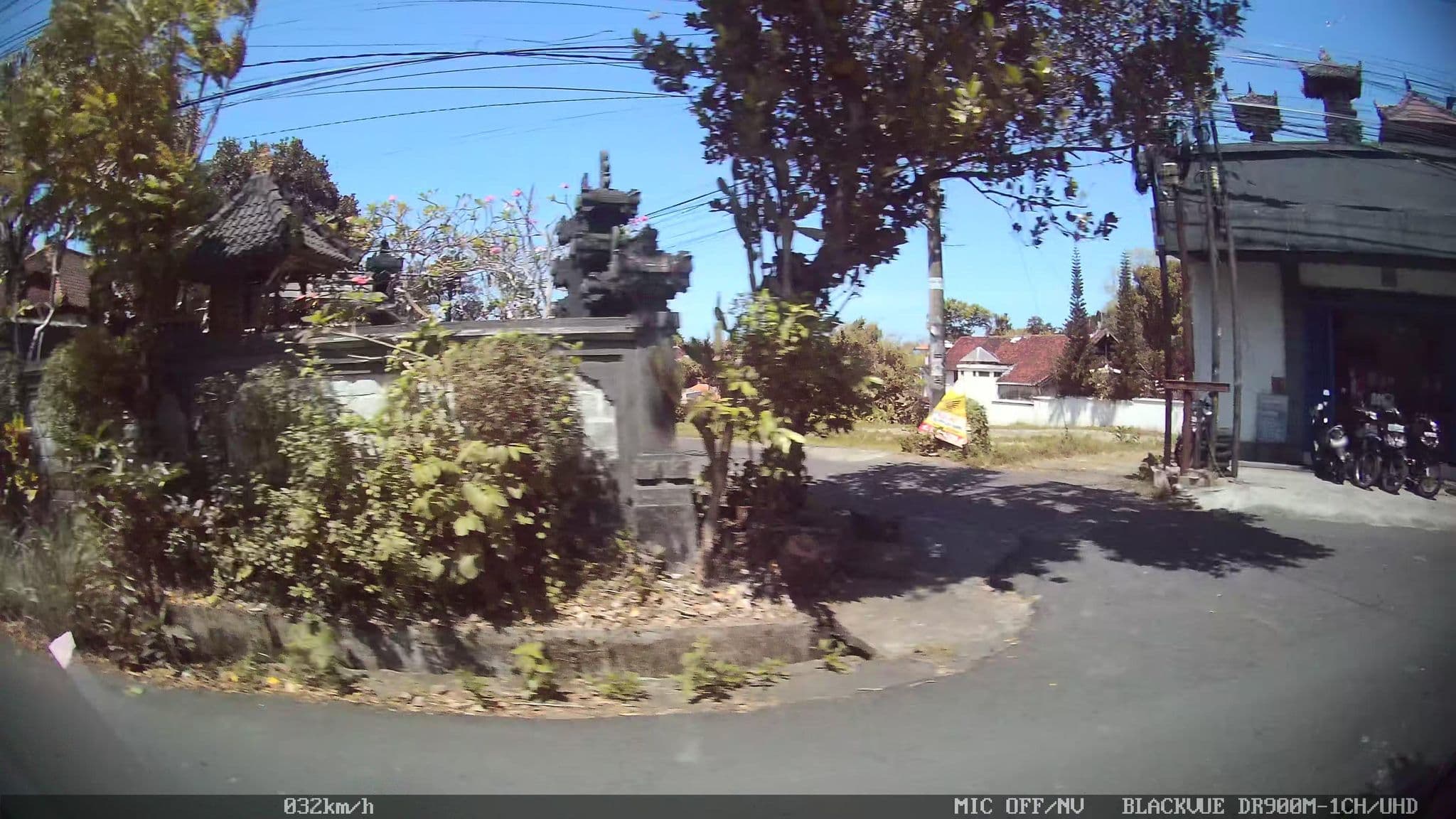 Street view near Kaina Villa Resort and Hotels, Legian — © kaart_2 (CC BY-SA · Mapillary)