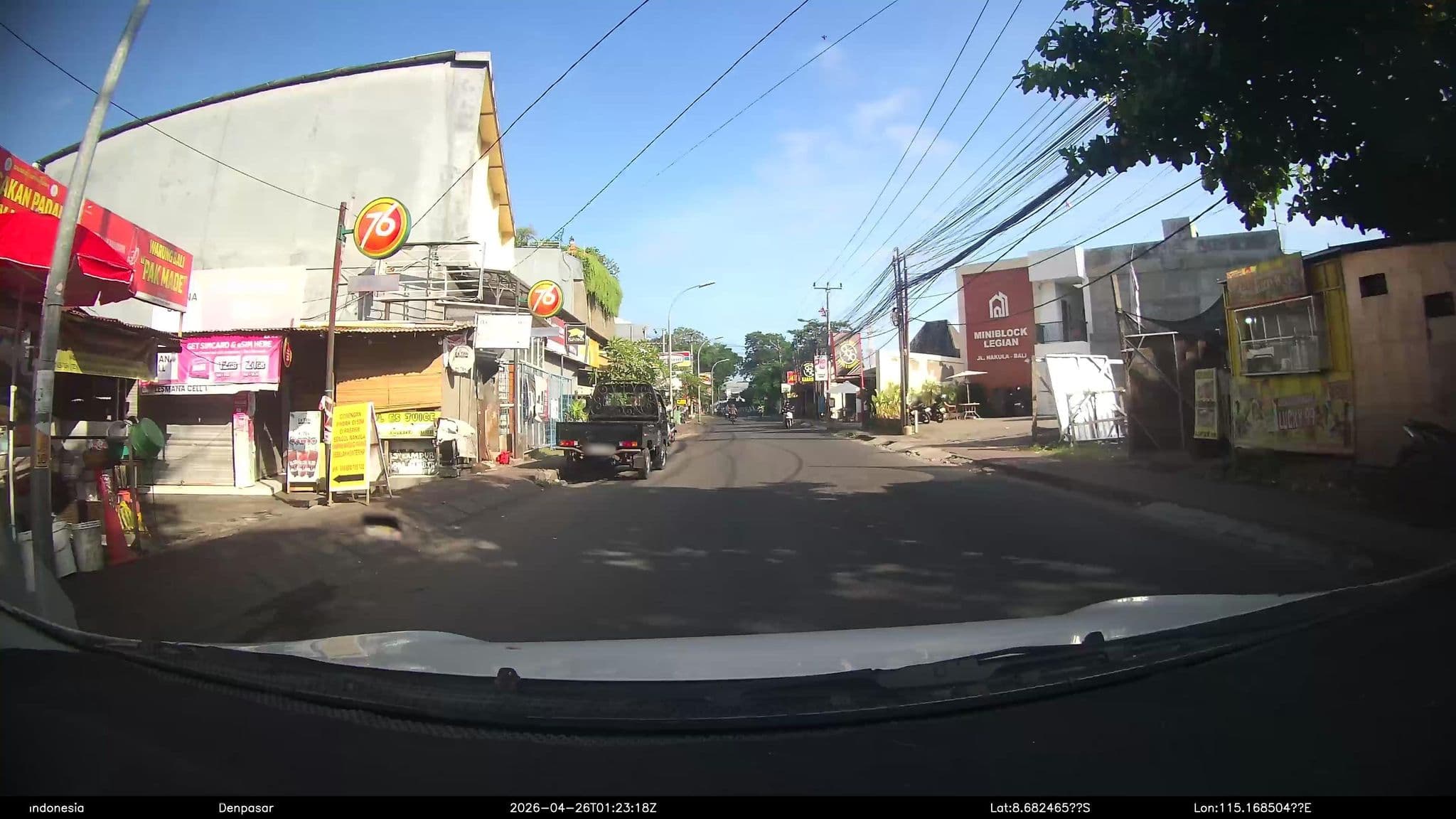 Street view near Taman Amertha, Legian — © Kaart---FRONT (CC BY-SA · Mapillary)