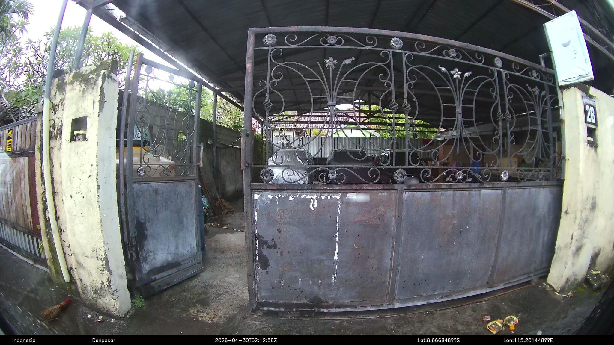 Street view near Sucilora Hotel, Denpasar — © Kaart---LEFT (CC BY-SA · Mapillary)