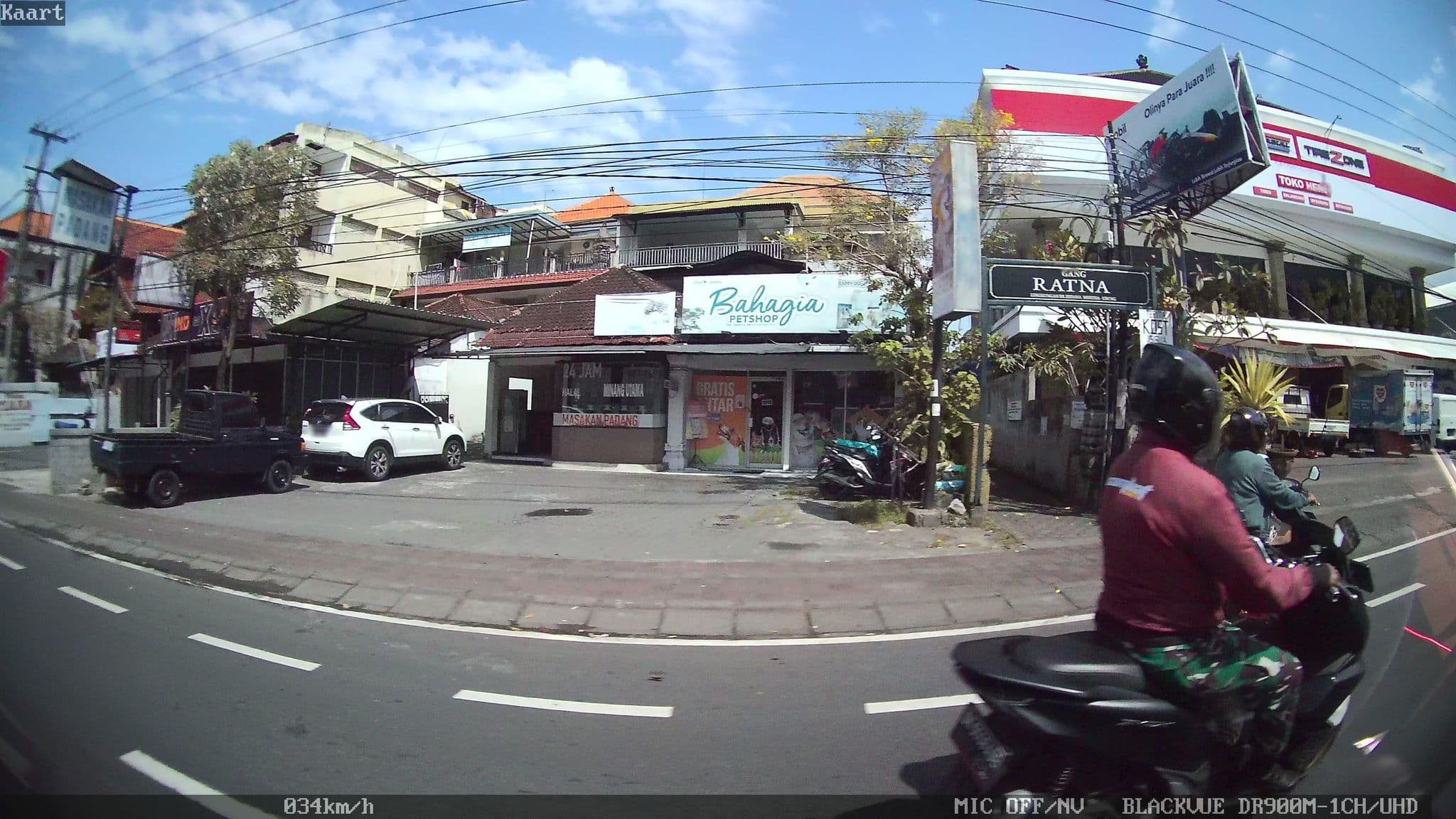 Street view near Hotel Griya Agung Mahajaya, Denpasar — © kaart_2 (CC BY-SA · Mapillary)