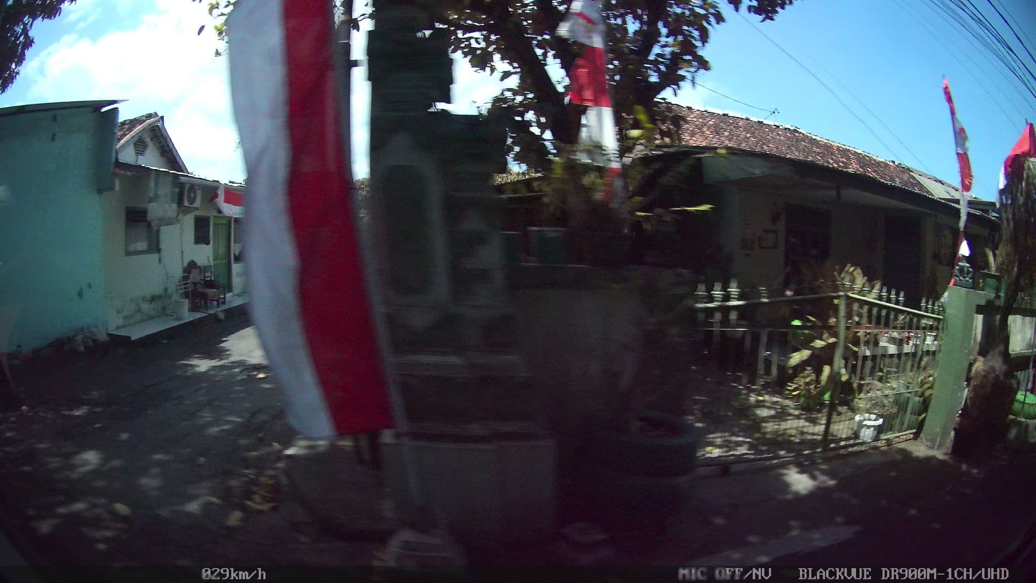 Street view near Hotel Ratu, Denpasar — © kaart_2 (CC BY-SA · Mapillary)