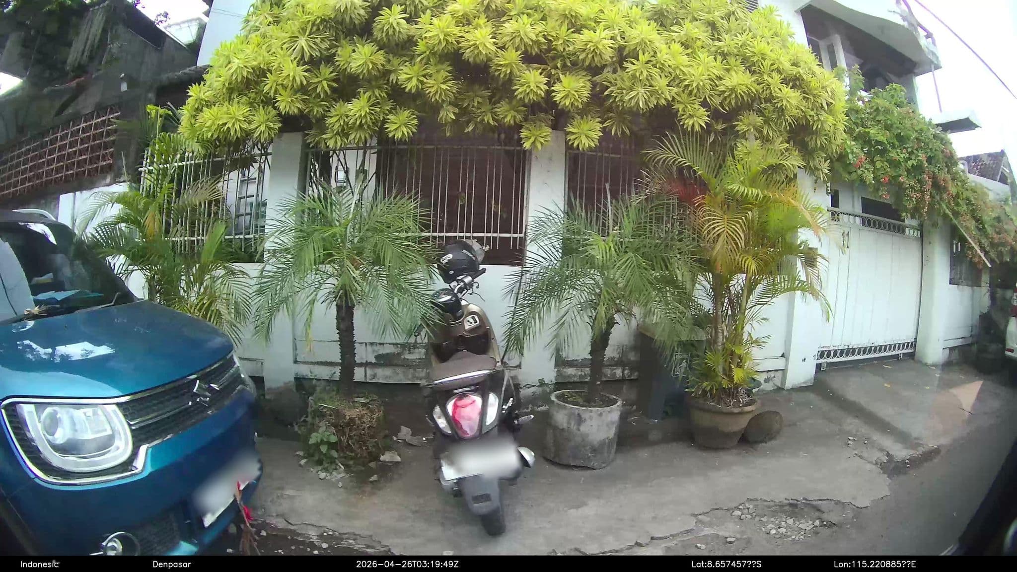 Street view near Ramada Bintang Bali Room 1030, Denpasar — © Kaart---LEFT (CC BY-SA · Mapillary)