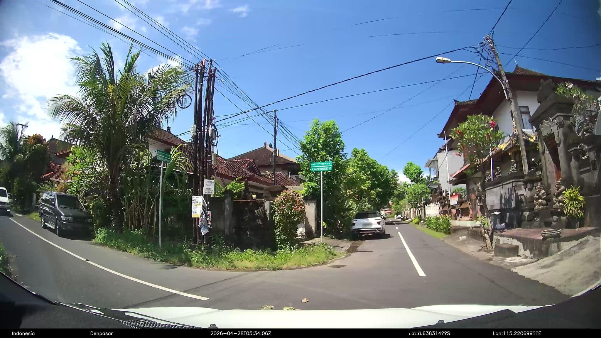 Street view near Nikki's hotel-pool, Denpasar — © Kaart---FRONT (CC BY-SA · Mapillary)
