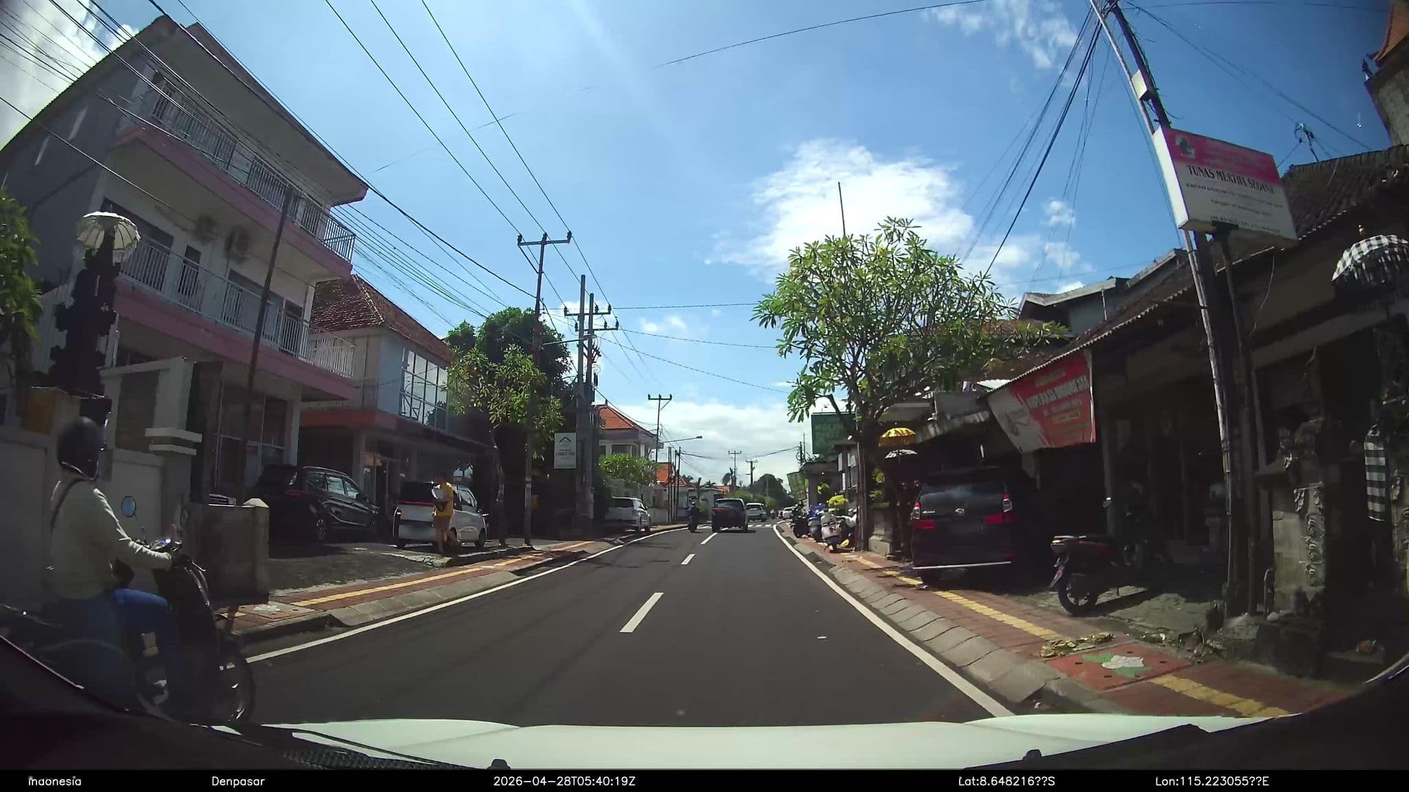Street view near Hotel indra inn, Denpasar — © Kaart---FRONT (CC BY-SA · Mapillary)