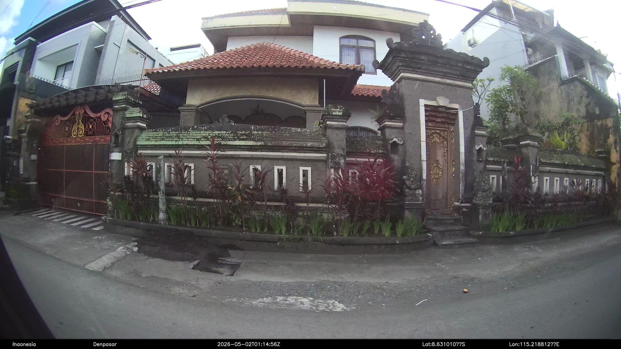 Street view near Tandika's home, Denpasar — © Kaart---RIGHT (CC BY-SA · Mapillary)