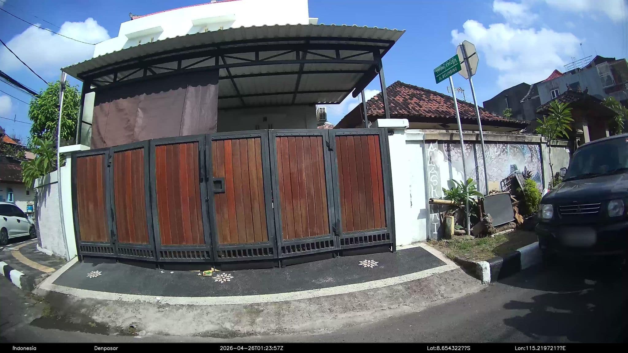 Street view near hotel diah, Denpasar — © Kaart---RIGHT (CC BY-SA · Mapillary)