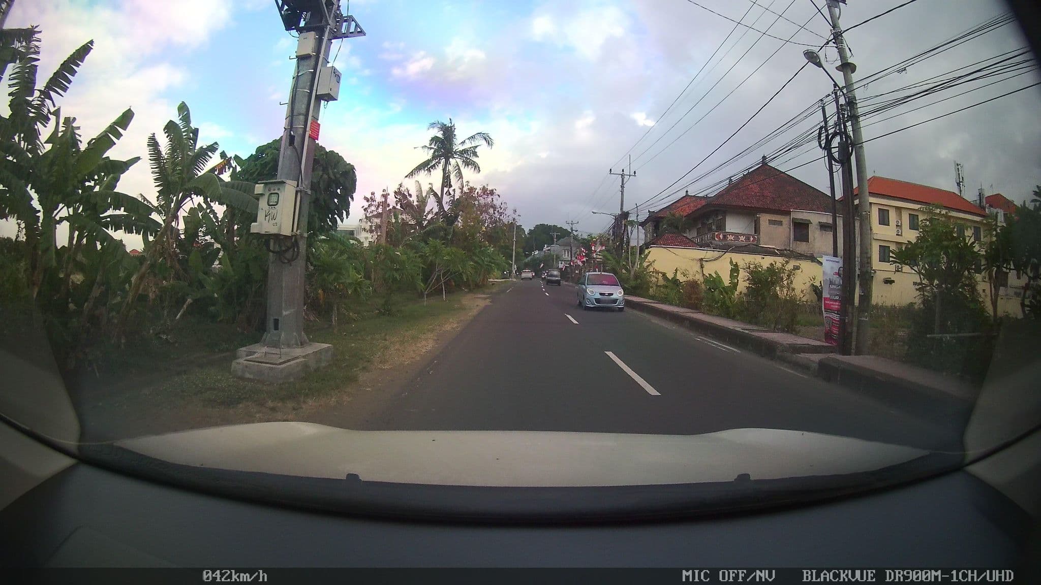 Street view near Hotel Puri Nusa Indah 3, Sanur — © kaart_2 (CC BY-SA · Mapillary)