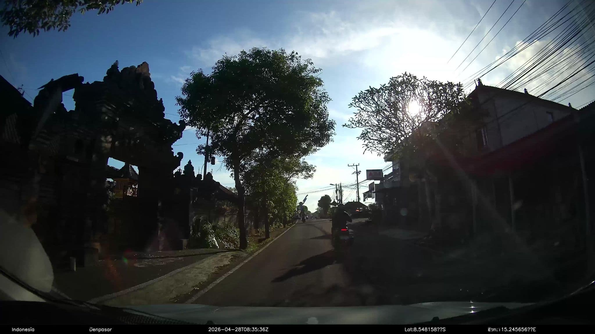 Street view near Orchid Villa, Ubud — © Kaart---FRONT (CC BY-SA · Mapillary)