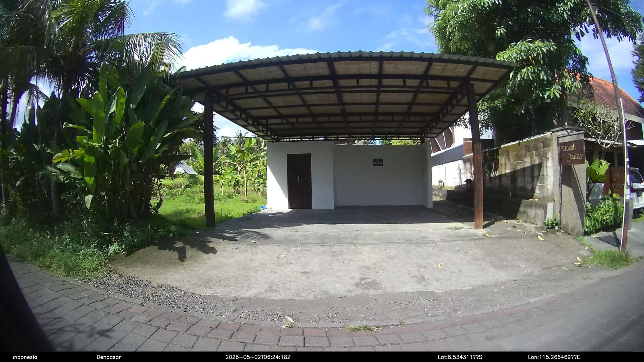 Street view near Kanhara Villas, Ubud — © Kaart---RIGHT (CC BY-SA · Mapillary)