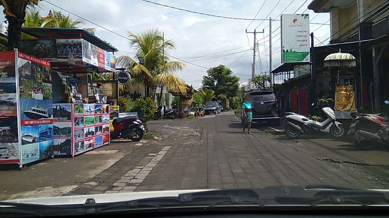 Street view near Wanderlust Hostel, Ubud — © rodionoff (CC BY-SA · Mapillary)