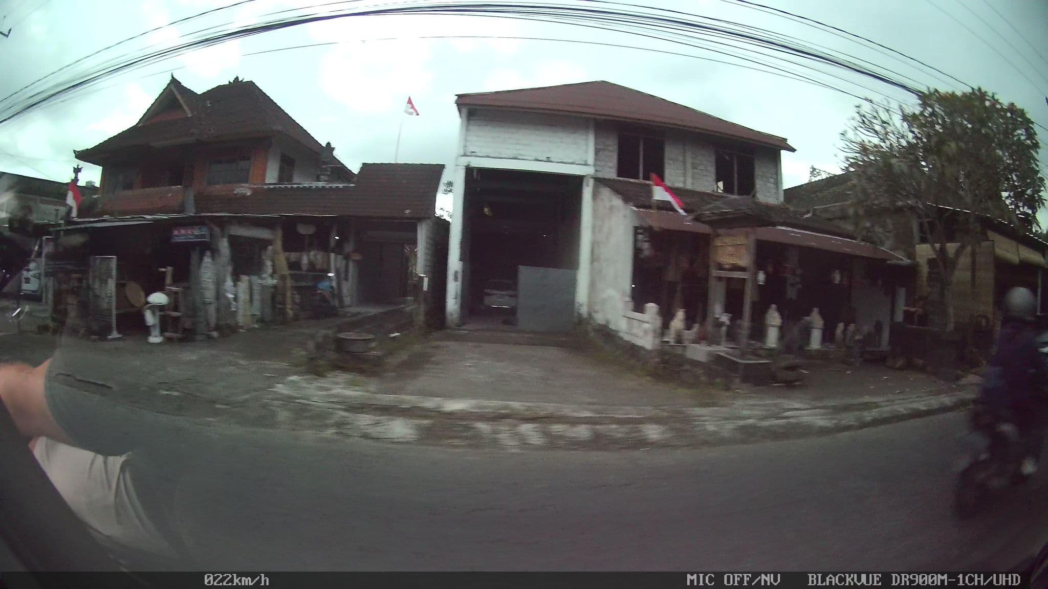 Street view near Awang Awang Ubud, Ubud — © kaart_1 (CC BY-SA · Mapillary)