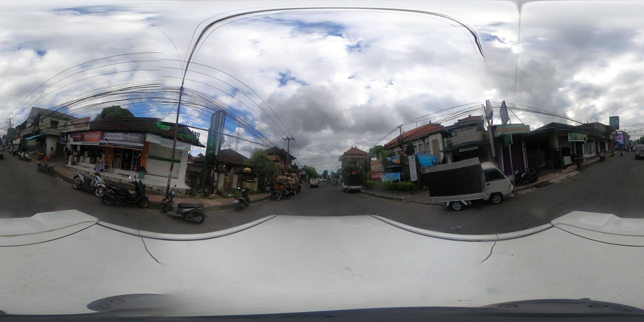 Street view near Ubud, Ubud — © Kaart---360 (CC BY-SA · Mapillary)