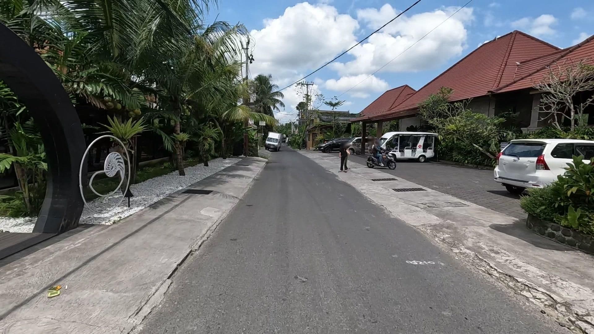 Street view near Rumah Suweta, Ubud — © lucomsky (CC BY-SA · Mapillary)
