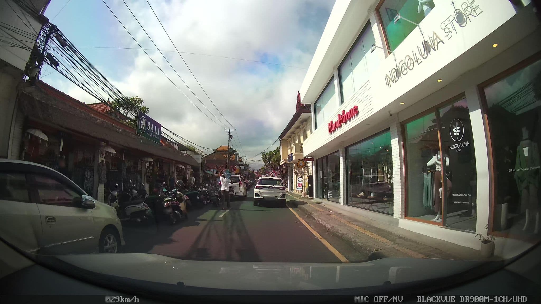 Street view near Sayan Four Seasons, Ubud — © kaart_1 (CC BY-SA · Mapillary)