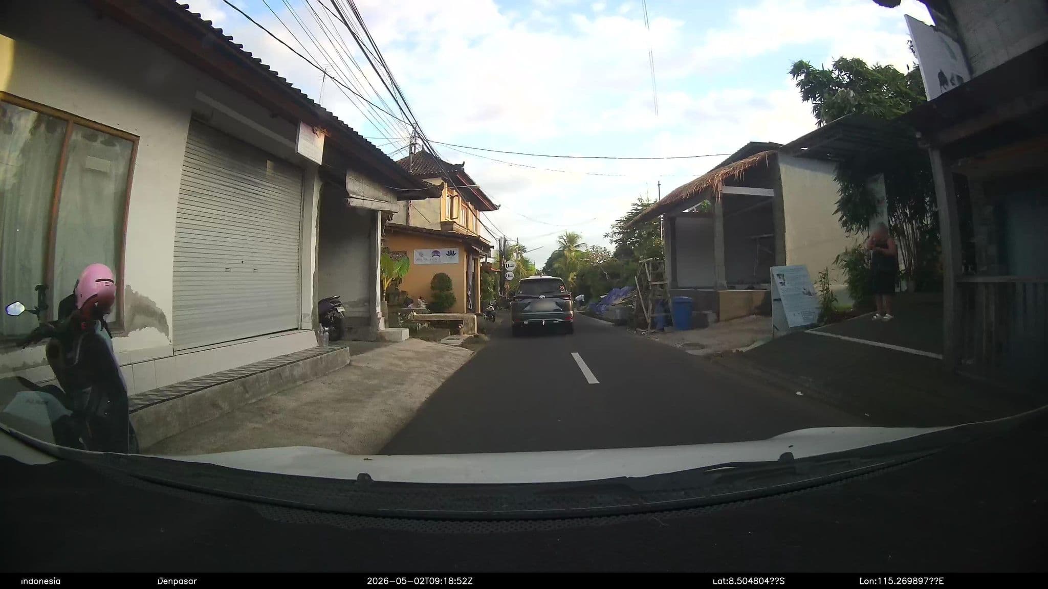 Street view near Umah San Villa, Ubud — © Kaart---FRONT (CC BY-SA · Mapillary)