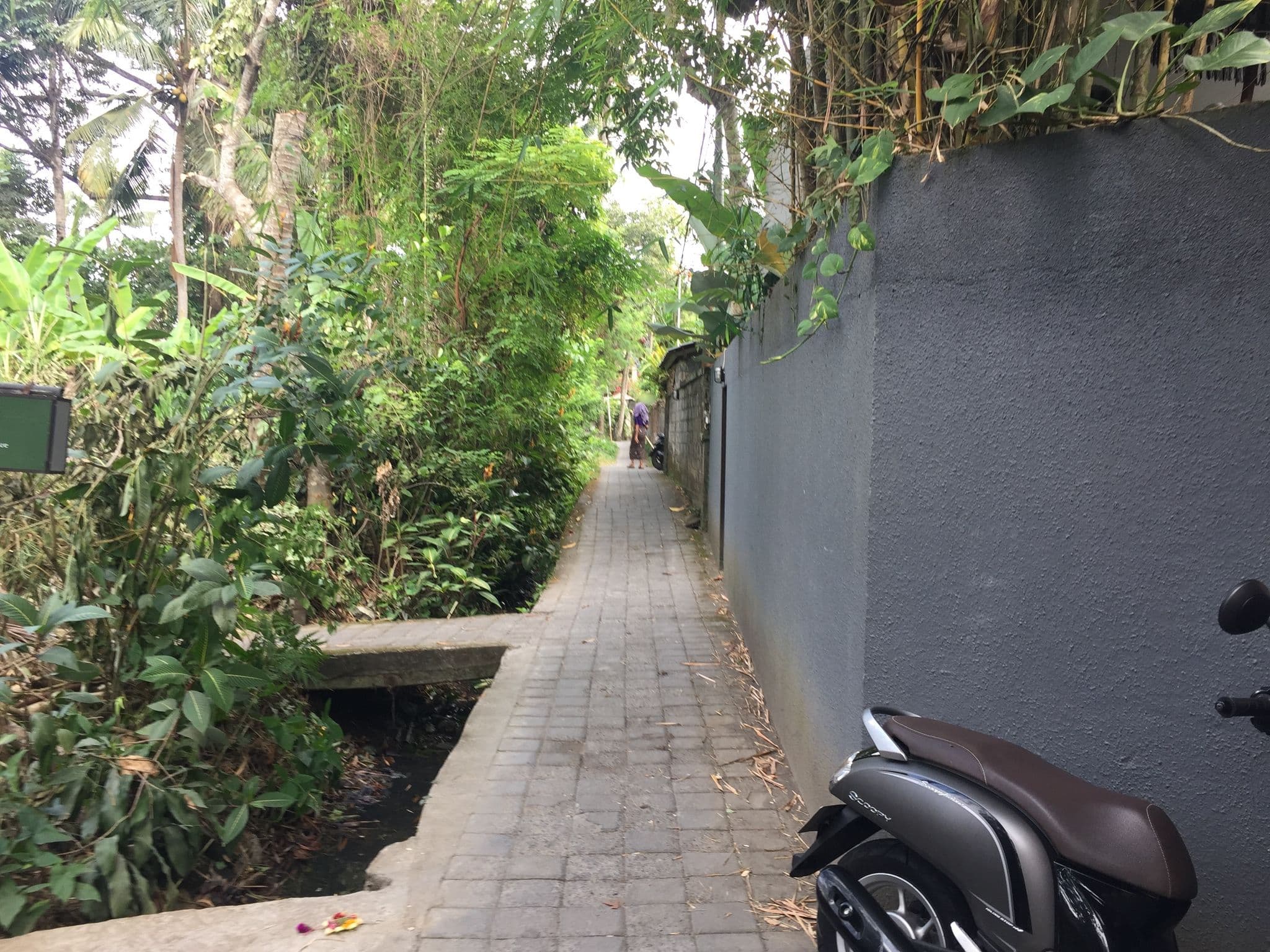 Street view near W Private Residence, Ubud — © nickp (CC BY-SA · Mapillary)