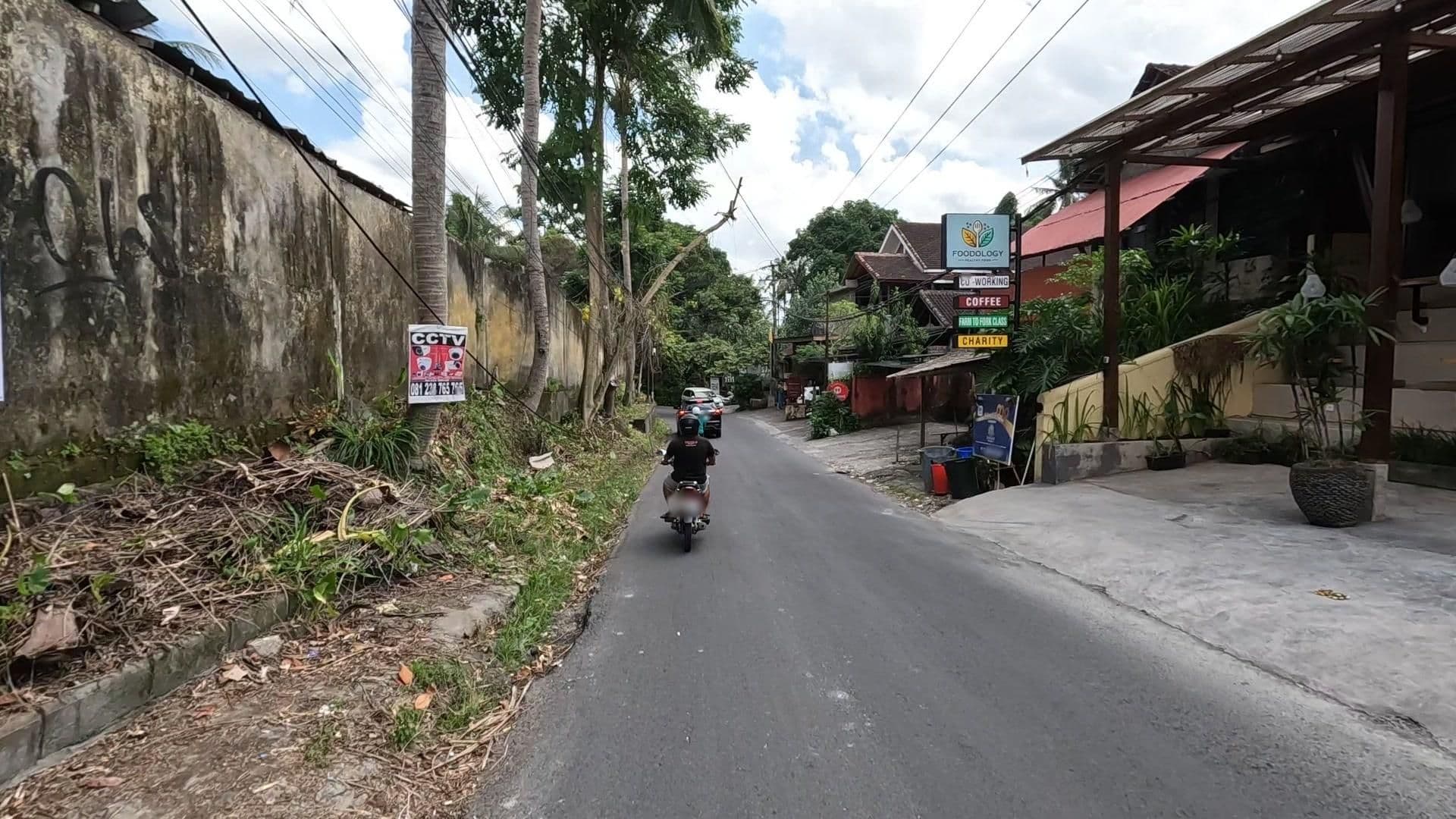 Street view near ZEN Rooms Ubud Penestanan 2, Ubud — © lucomsky (CC BY-SA · Mapillary)