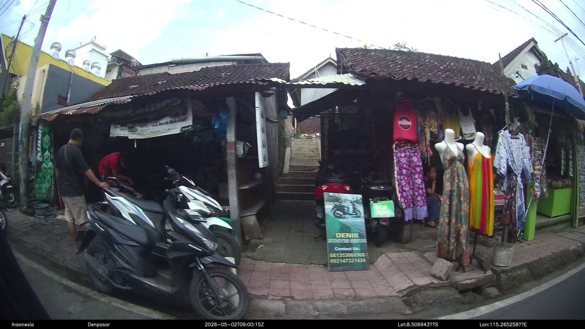 Street view near Eka’s Homestay, Ubud — © Kaart---RIGHT (CC BY-SA · Mapillary)