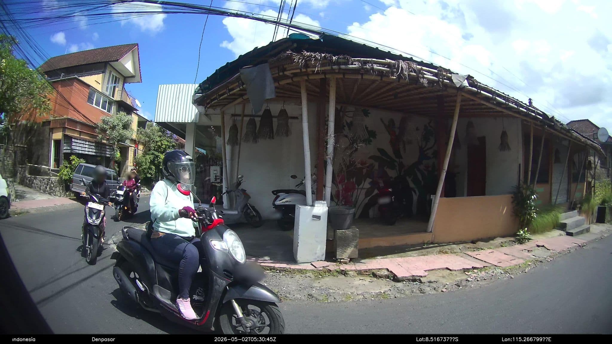 Street view near Gangga House, Ubud — © Kaart---RIGHT (CC BY-SA · Mapillary)