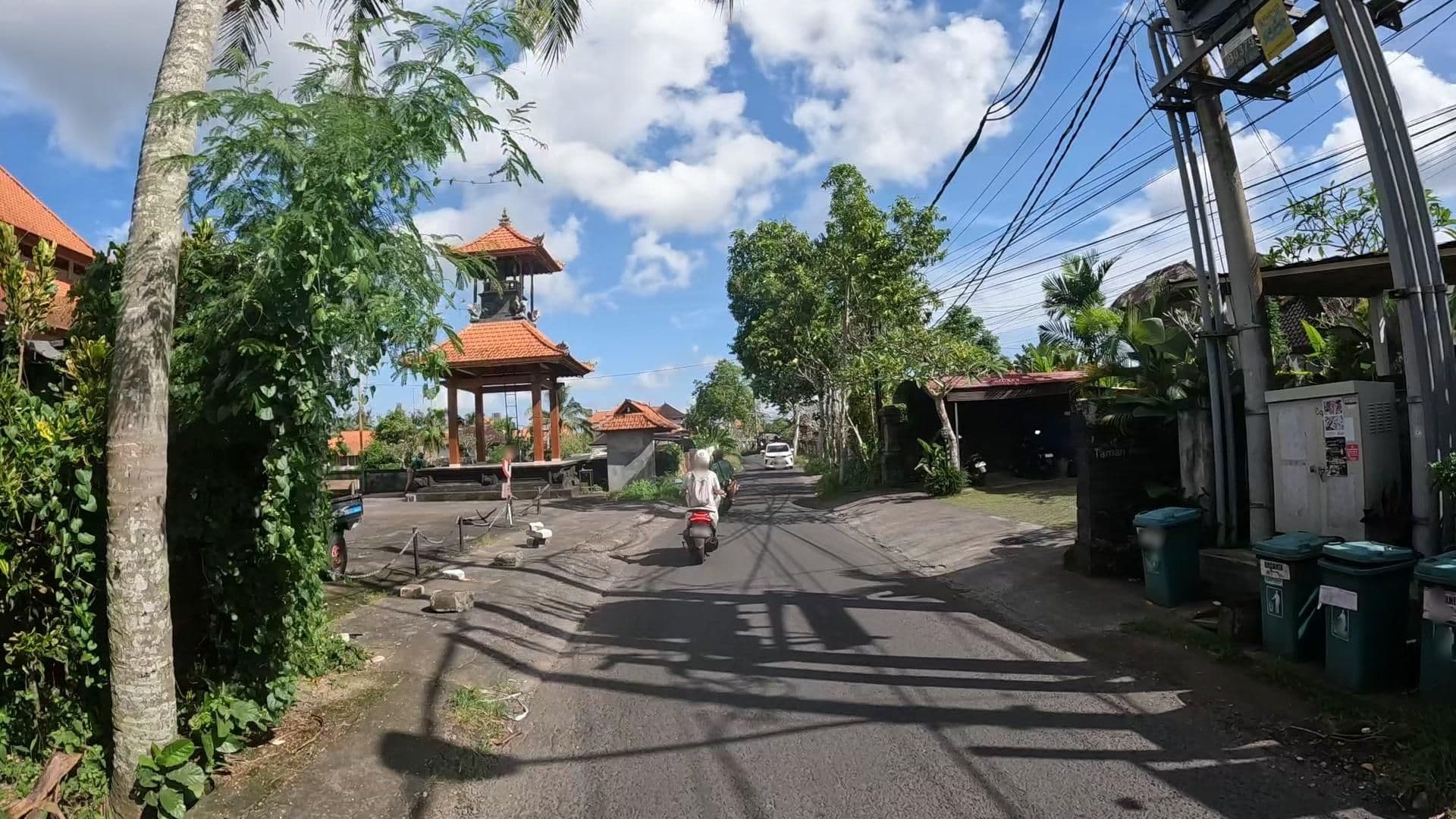 Street view near Taman Amartha, Ubud — © lucomsky (CC BY-SA · Mapillary)