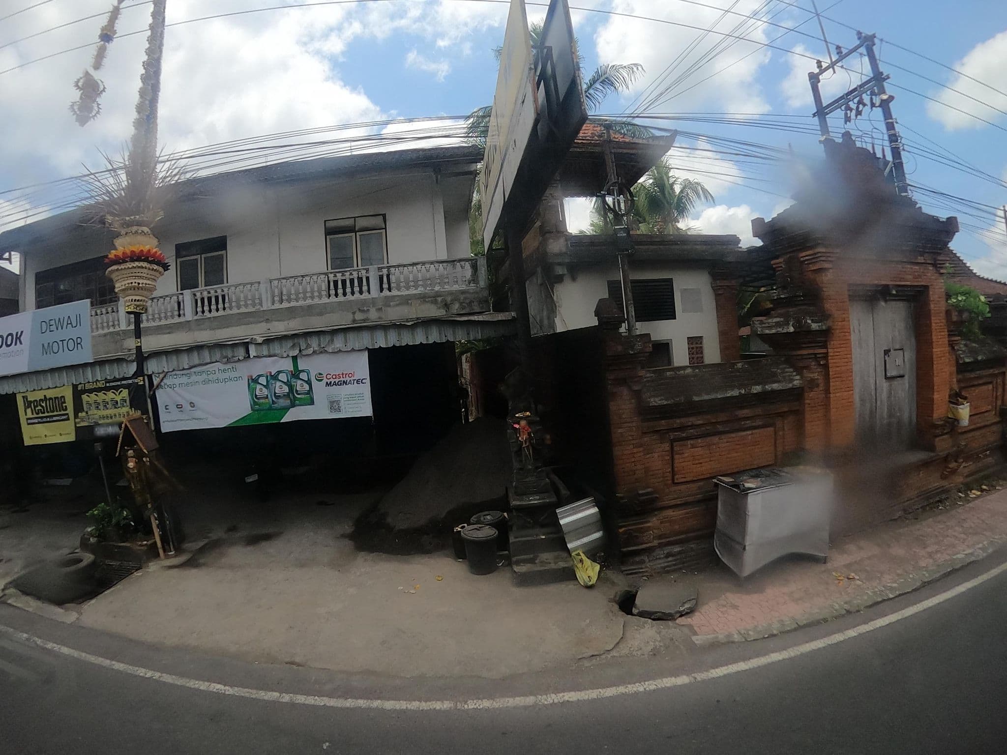 Street view near Patra's Hostel Ubud, Ubud — © rgtm_ryuiki (CC BY-SA · Mapillary)
