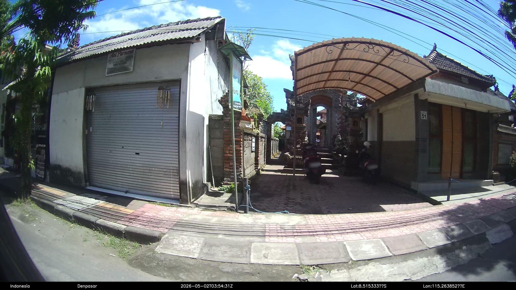 Street view near Pangkung House, Ubud — © Kaart---RIGHT (CC BY-SA · Mapillary)