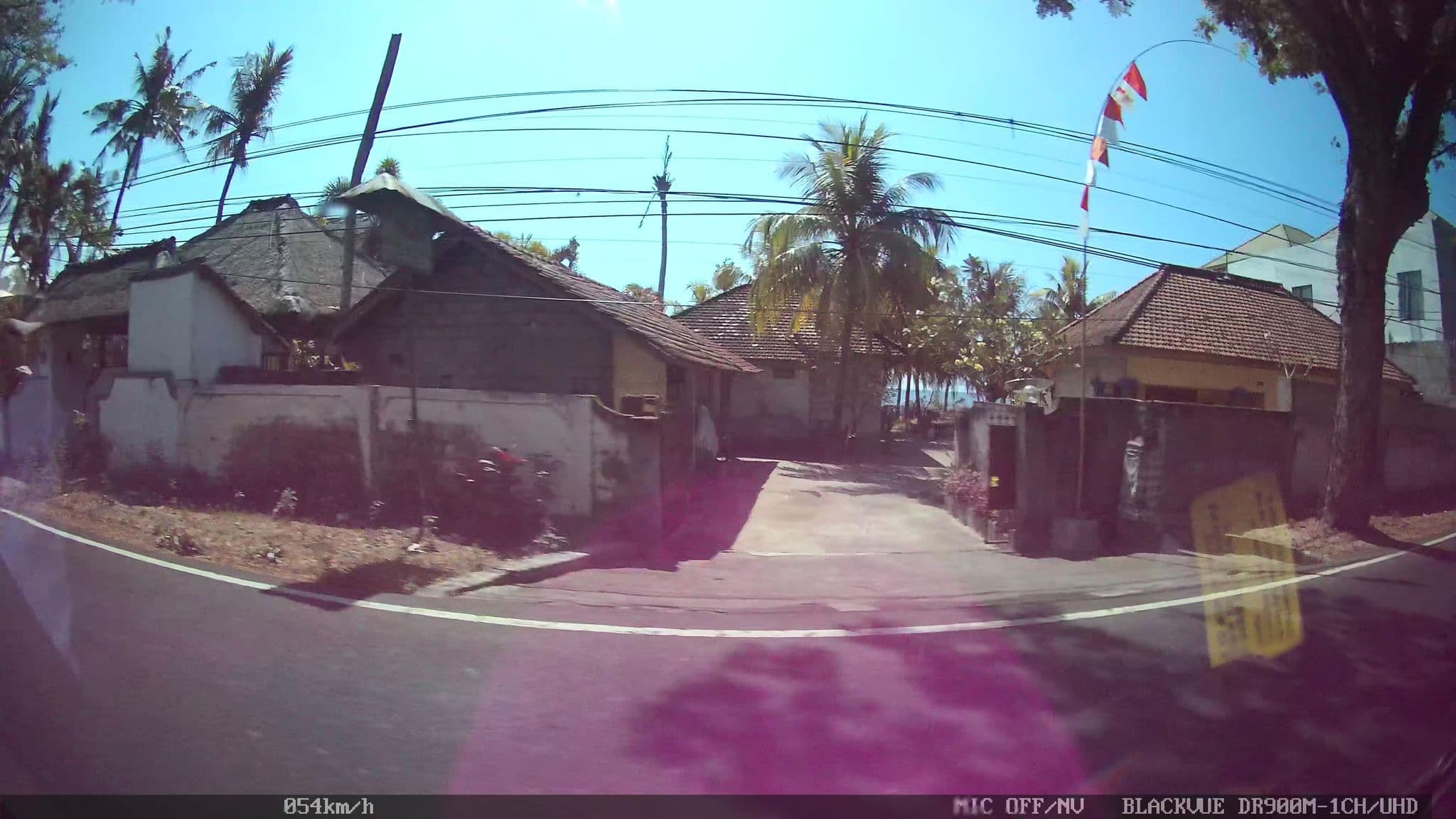 Street view near Padmasari Resort Pool, Lovina — © kaart_2 (CC BY-SA · Mapillary)