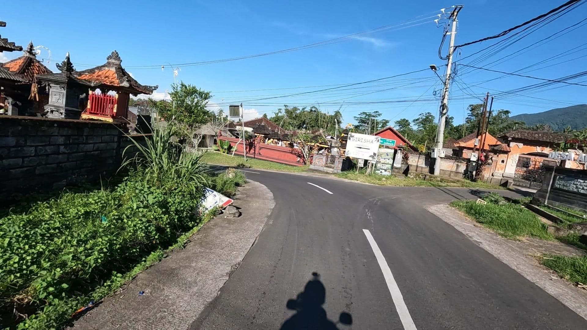 Street view near WAA Angsri Jatiluwih Hotel, Munduk — © lucomsky (CC BY-SA · Mapillary)