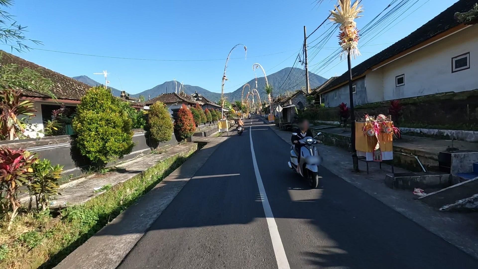 Street view near Villa Lumbung Jatiluwih, Munduk — © lucomsky (CC BY-SA · Mapillary)