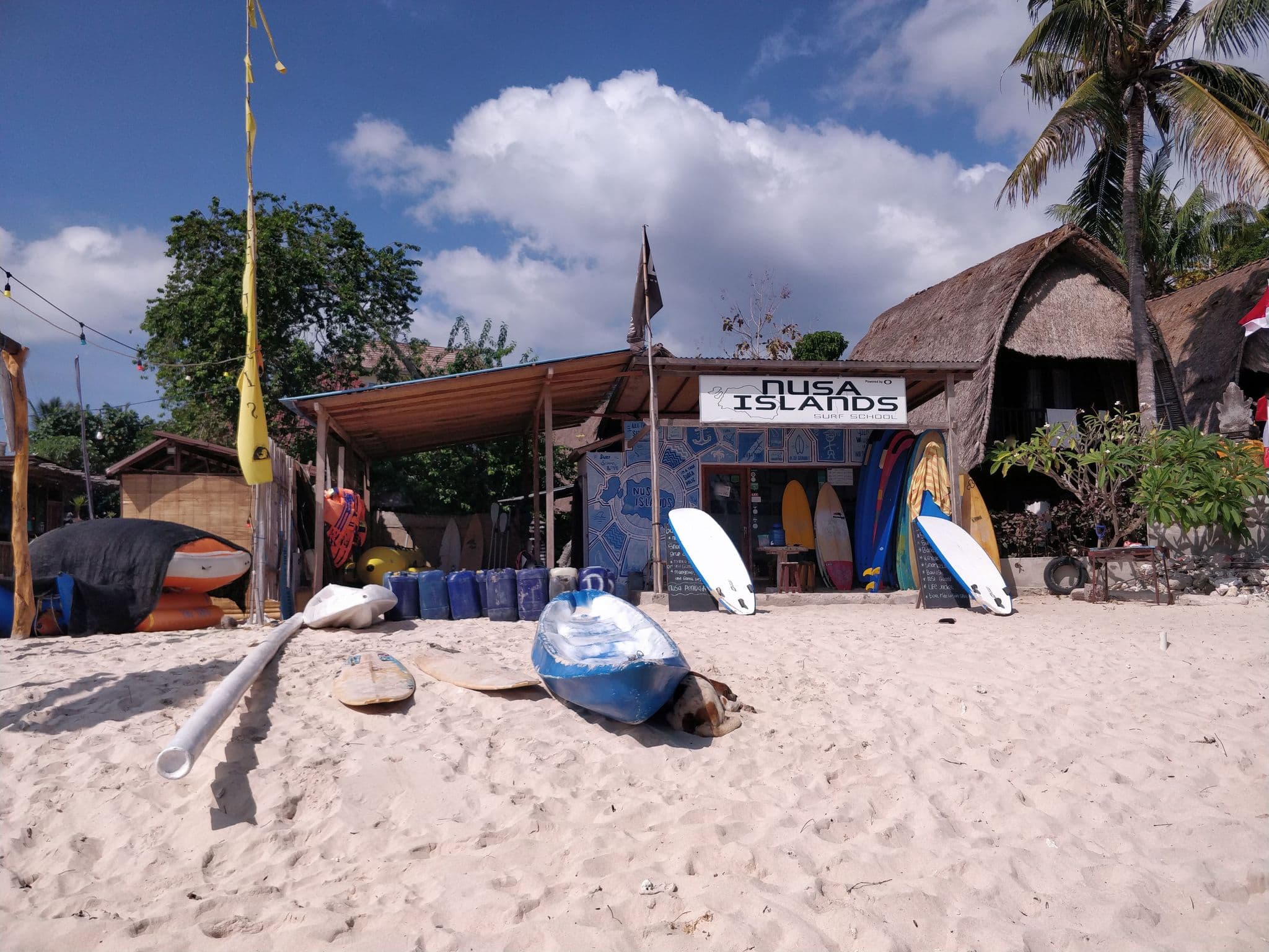 Street view near Waka Nusa Resort, Klungkung — © publicvoit (CC BY-SA · Mapillary)