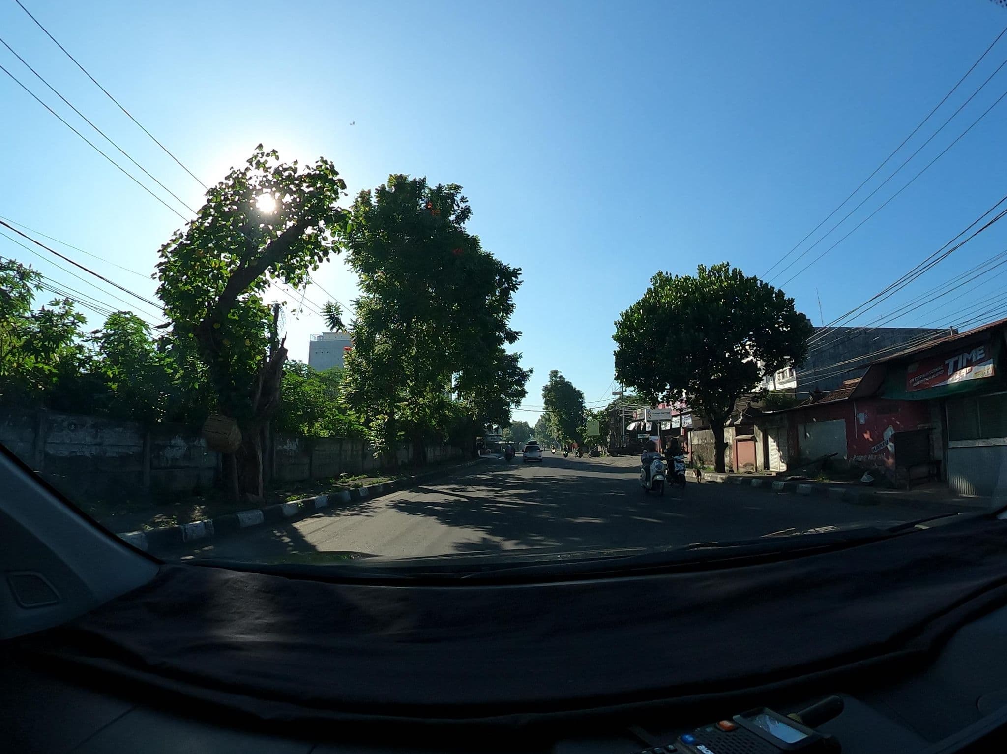 Street view near Hotel Lombok Raya, Mataram — © Kaart_Local (CC BY-SA · Mapillary)