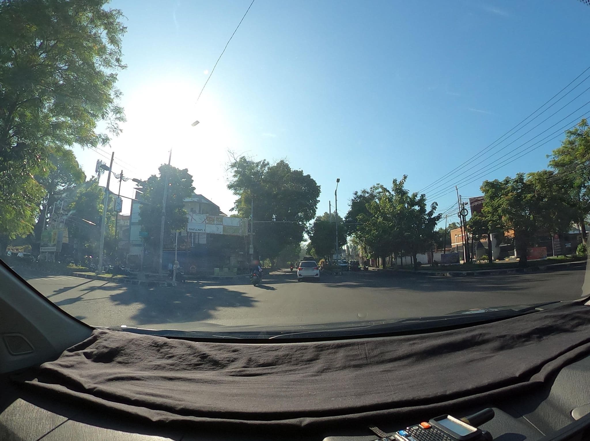 Street view near Flamboyan Room Hotel Grand Legi, Mataram — © Kaart_Local (CC BY-SA · Mapillary)