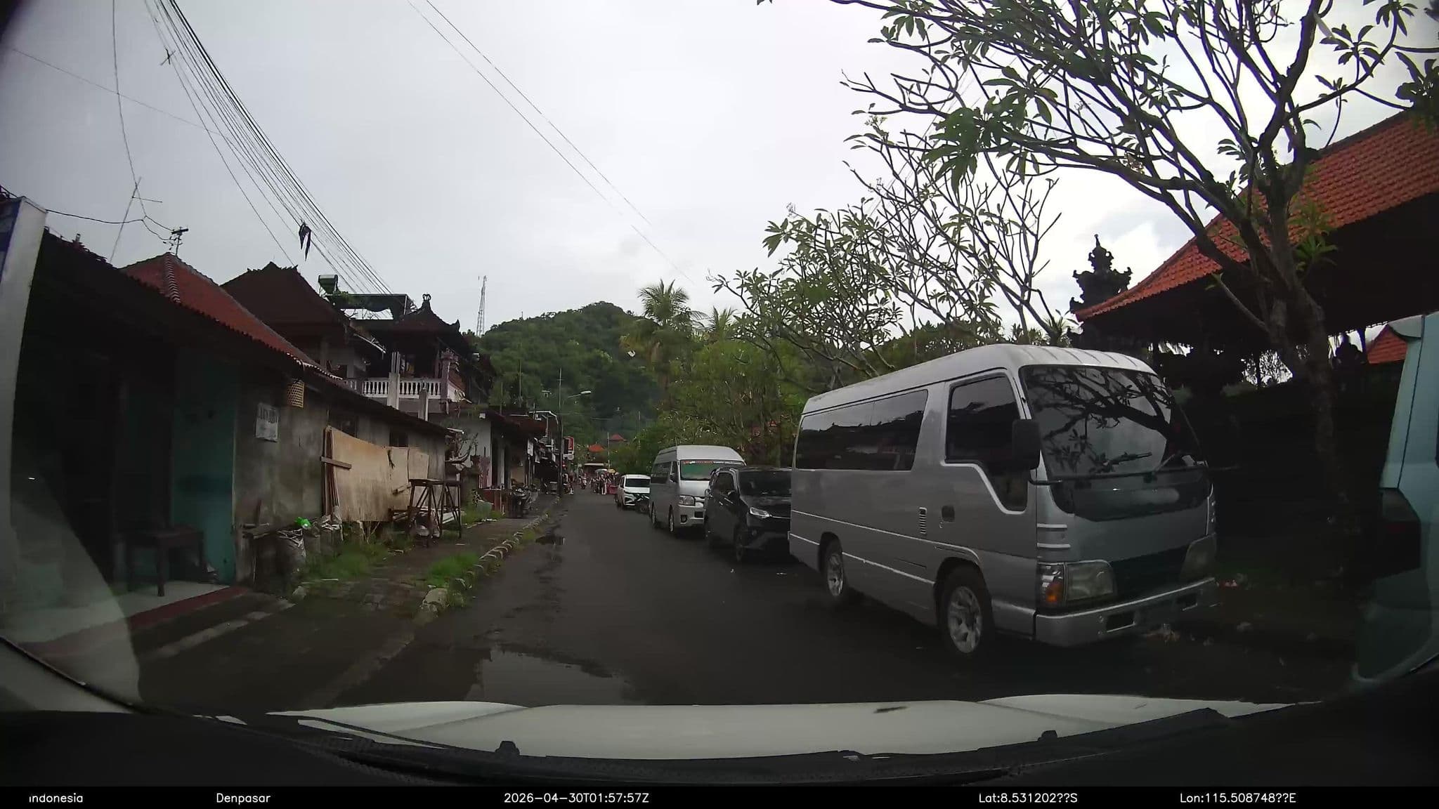 Street view near Kembar inn, Banjar Wangsian — © Kaart---FRONT (CC BY-SA · Mapillary)