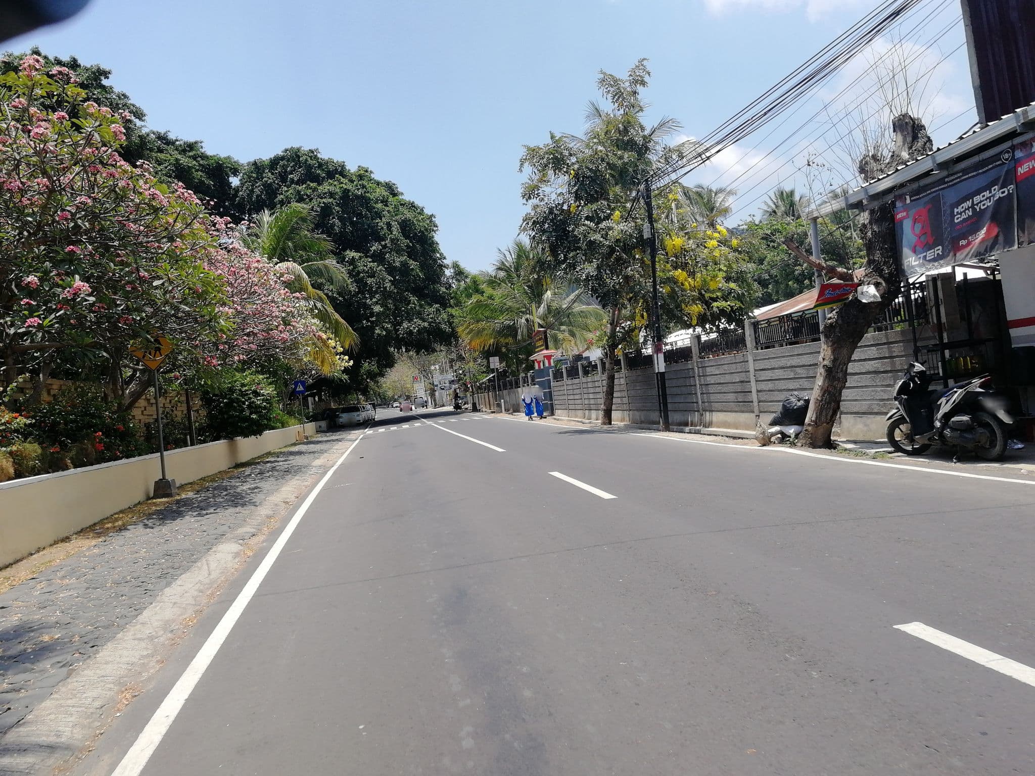 Street view near Puri Saron Hotel, Senggigi — © thewayofmando (CC BY-SA · Mapillary)