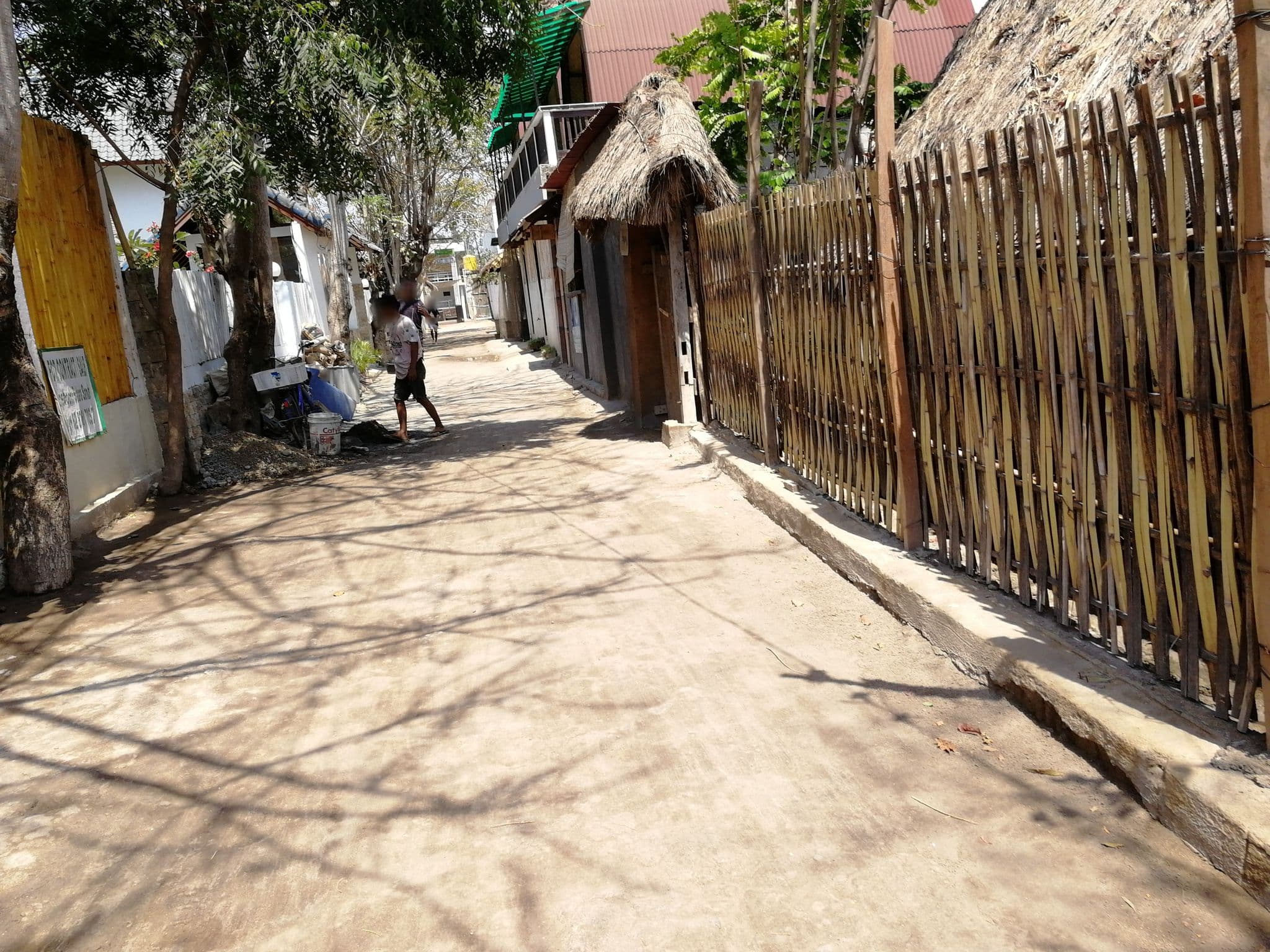 Street view near Sahara Sands, Gili Trawangan — © thewayofmando (CC BY-SA · Mapillary)