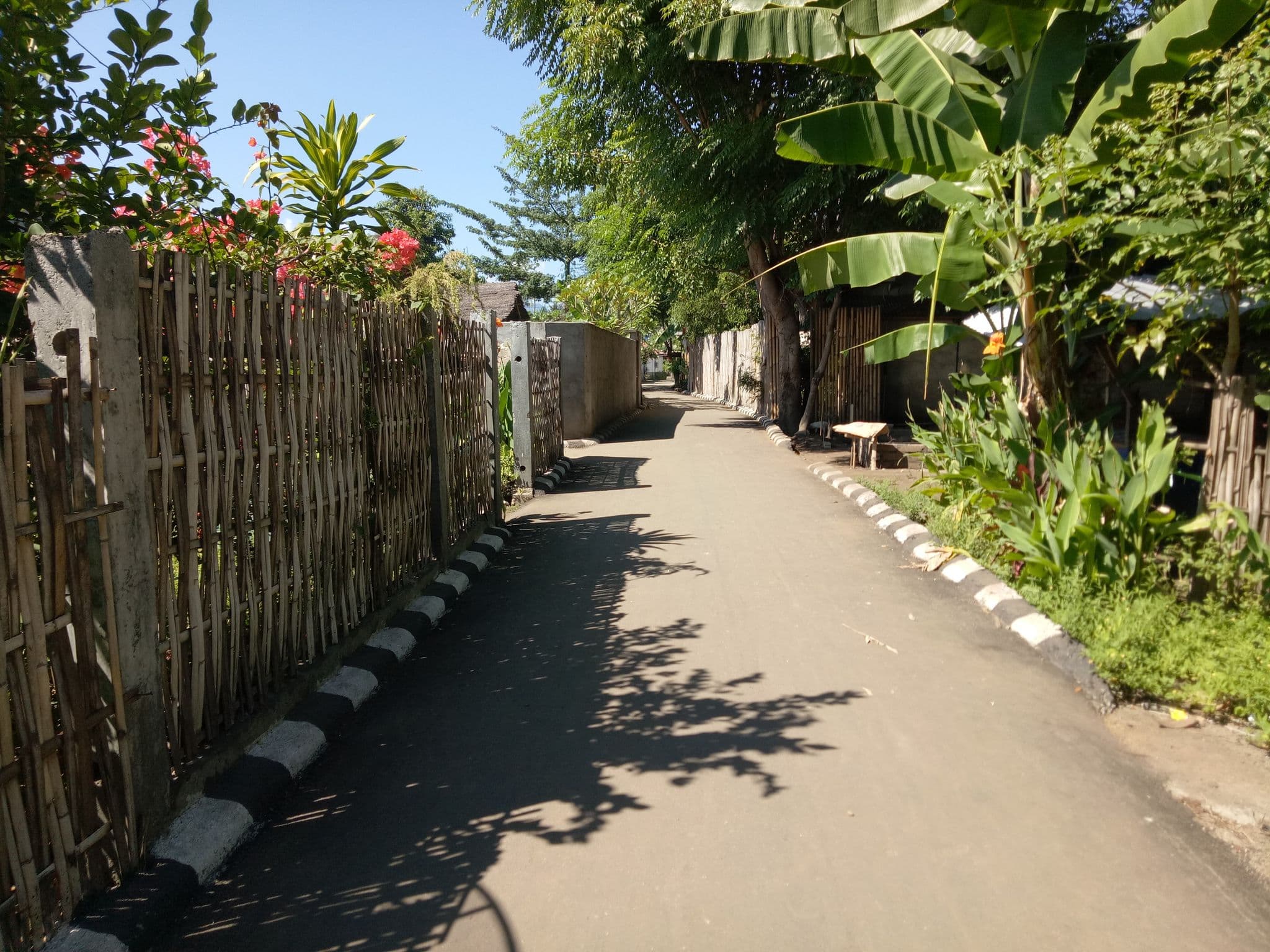 Street view near Old Village Gili Air, Gili Air — © tla (CC BY-SA · Mapillary)