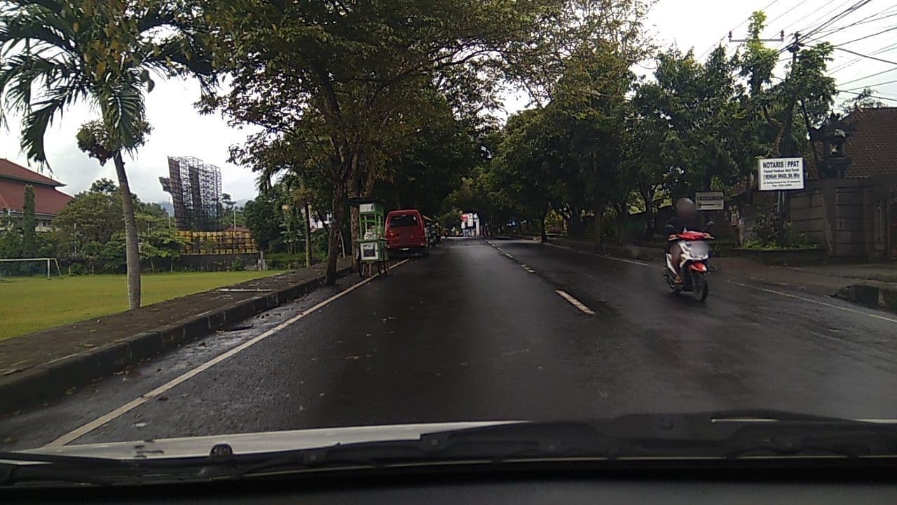 Street view near Kerta Yasa Hotel, Amlapura city — © rodionoff (CC BY-SA · Mapillary)