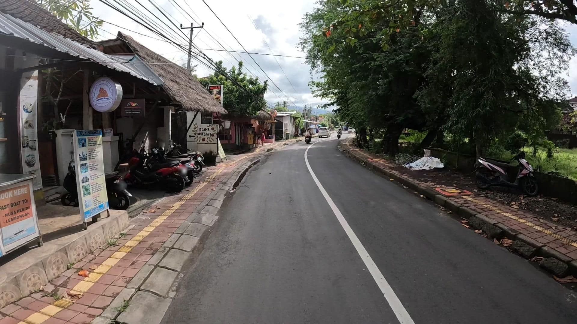 Street view near Rumahku Home Stay, Amlapura — © lucomsky (CC BY-SA · Mapillary)