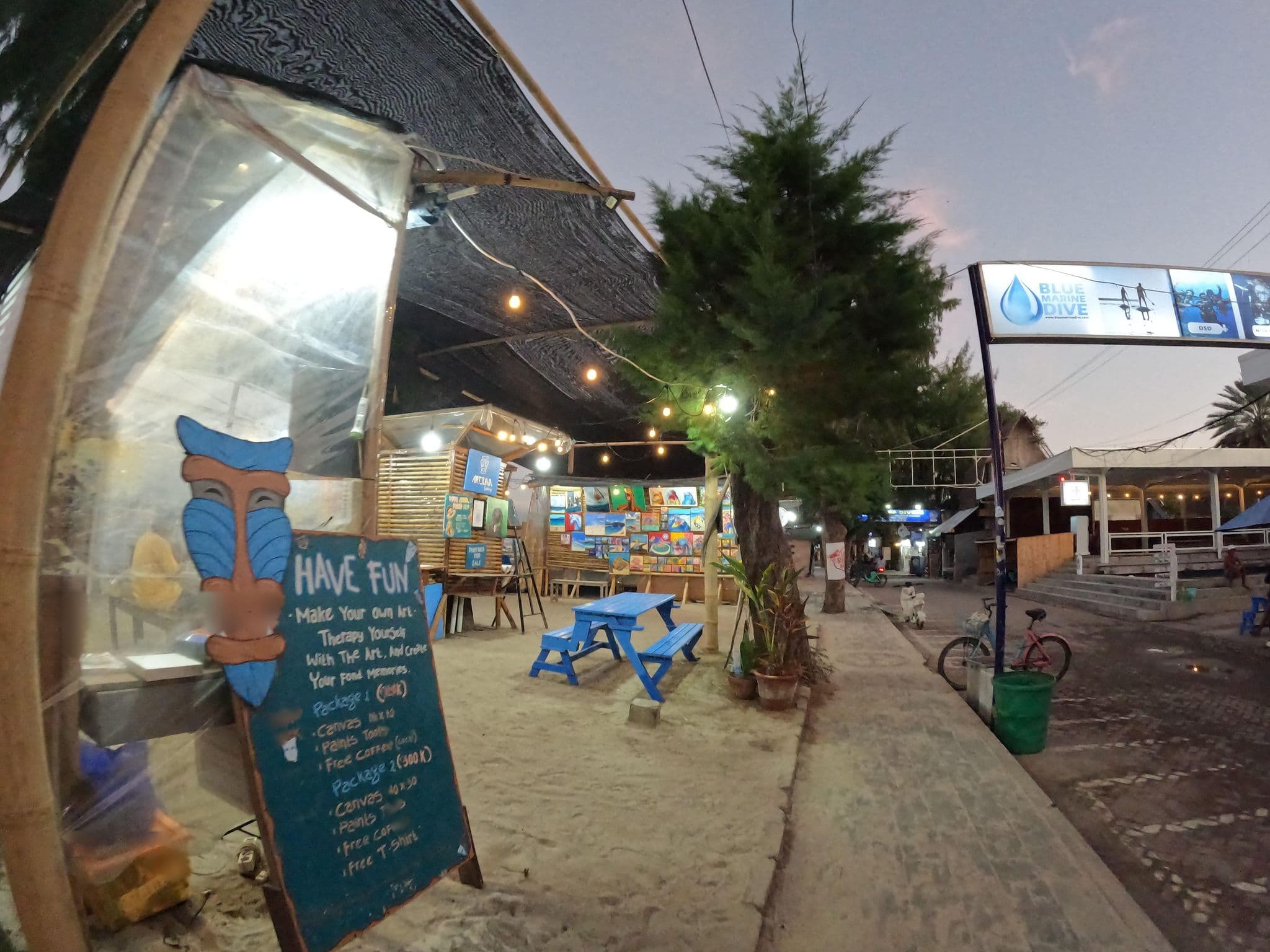 Street view near Blue Marine, Gili Trawangan — © lucomsky (CC BY-SA · Mapillary)