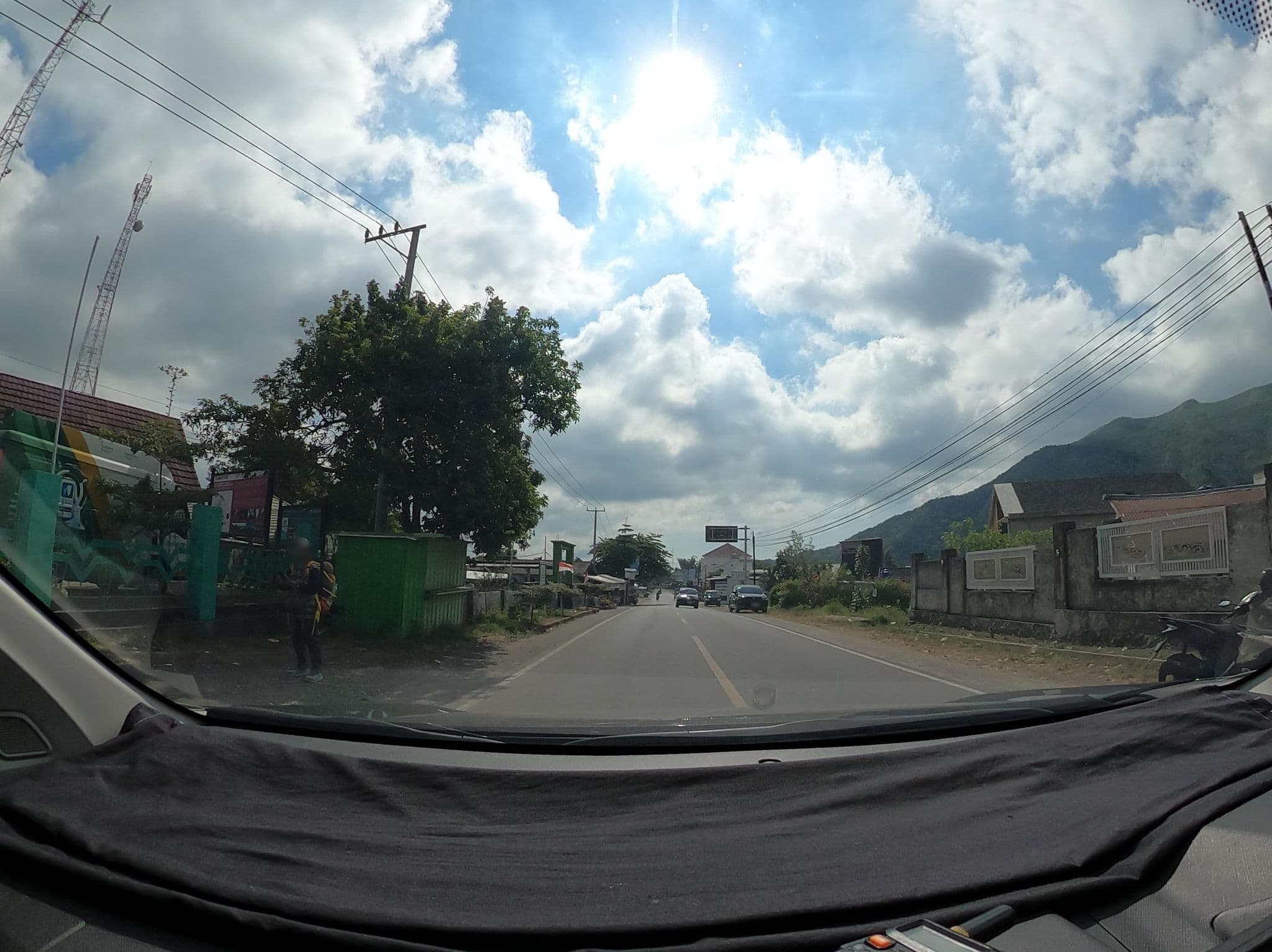 Street view near Resort Sembalun, Labuan Lombok — © Kaart_Local (CC BY-SA · Mapillary)