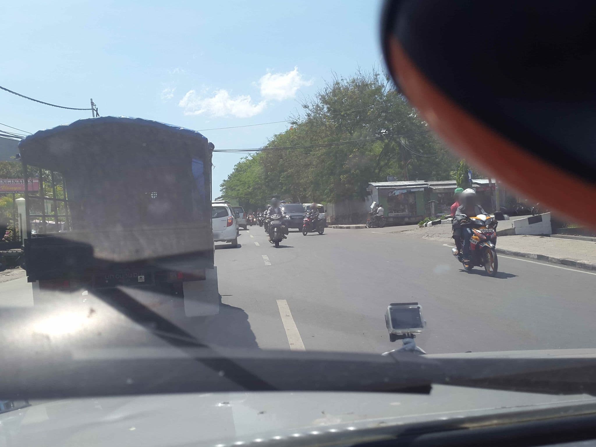 Street view near Lobby Sylvia Hotel & Restaurant Kupang, Kupang — © roadroid (CC BY-SA · Mapillary)