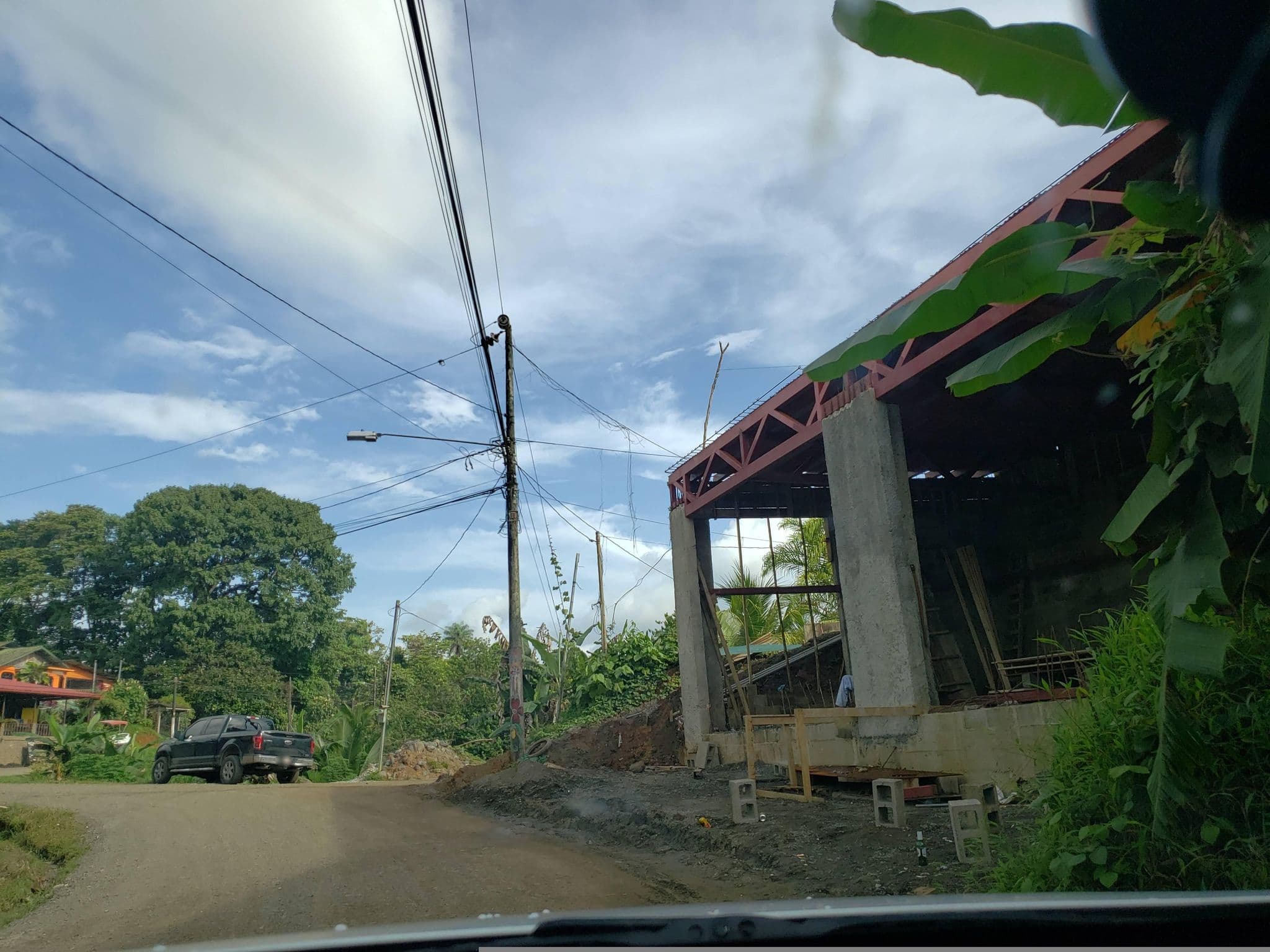Street view near Ceiba Lodge, Puerto Cortés — © guyutetube (CC BY-SA · Mapillary)