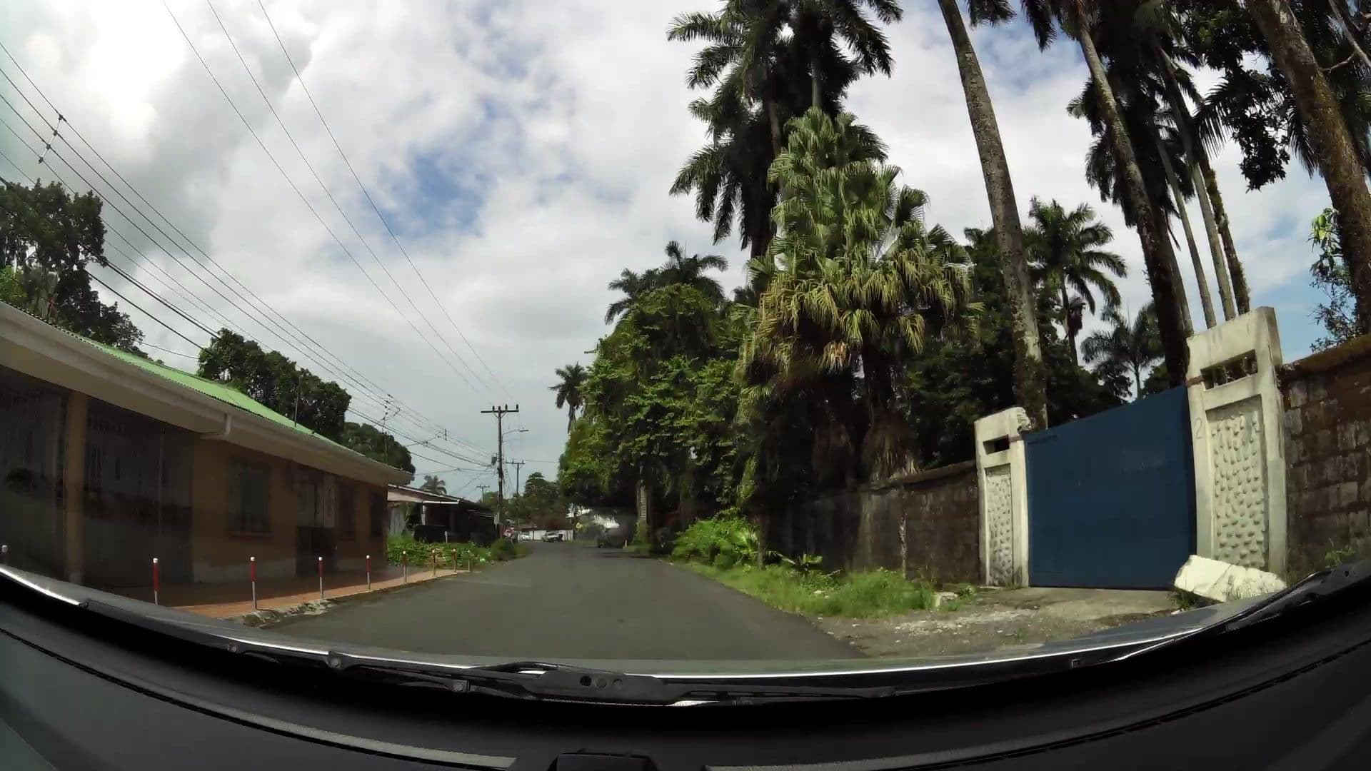 Street view near Hotel Cerere, Limón — © kaartcam (CC BY-SA · Mapillary)