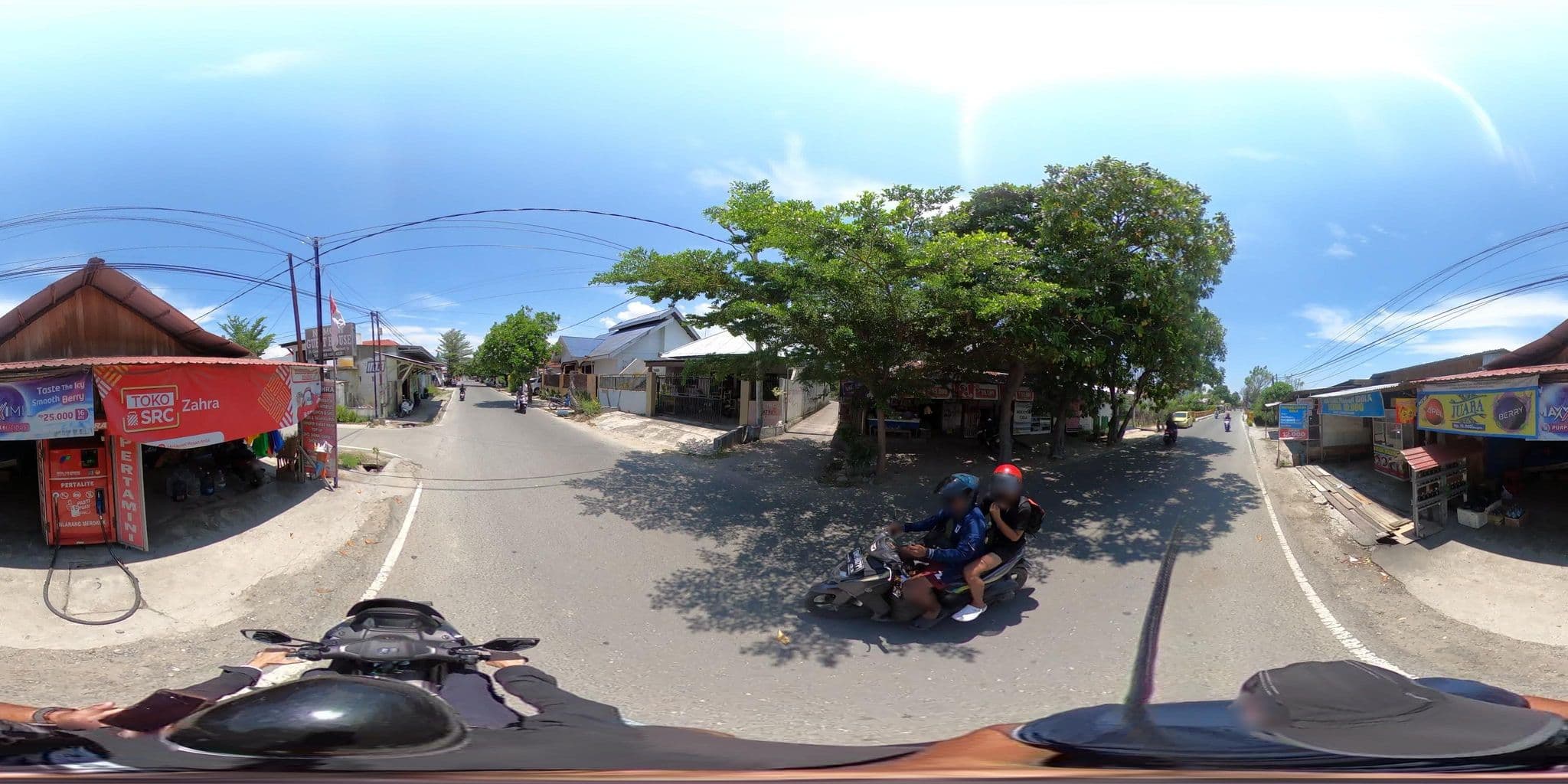 Street view near Guest House Pondok Nomoni, Palu — © benjidad (CC BY-SA · Mapillary)
