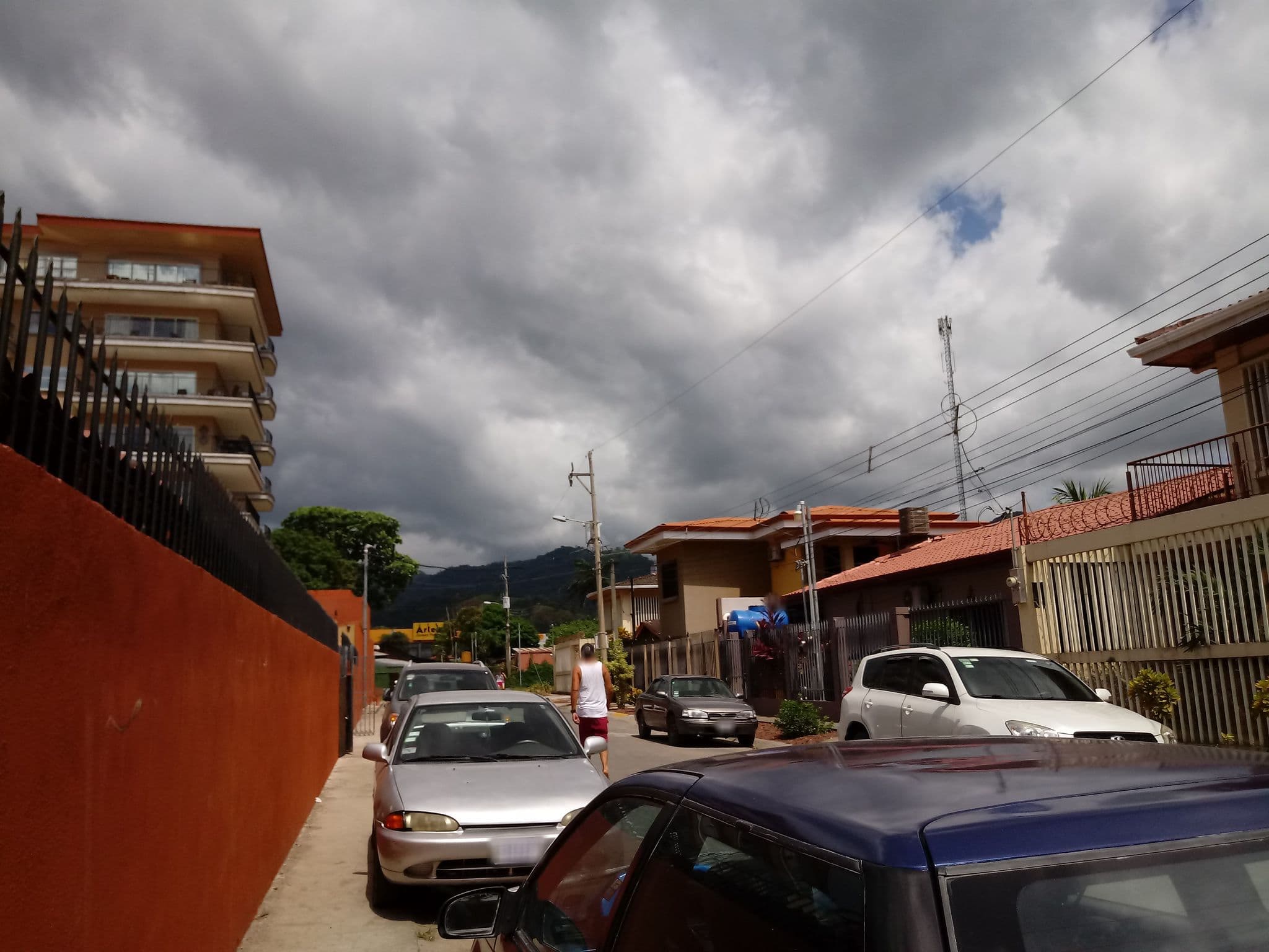 Street view near Casa Sirena, Jacó