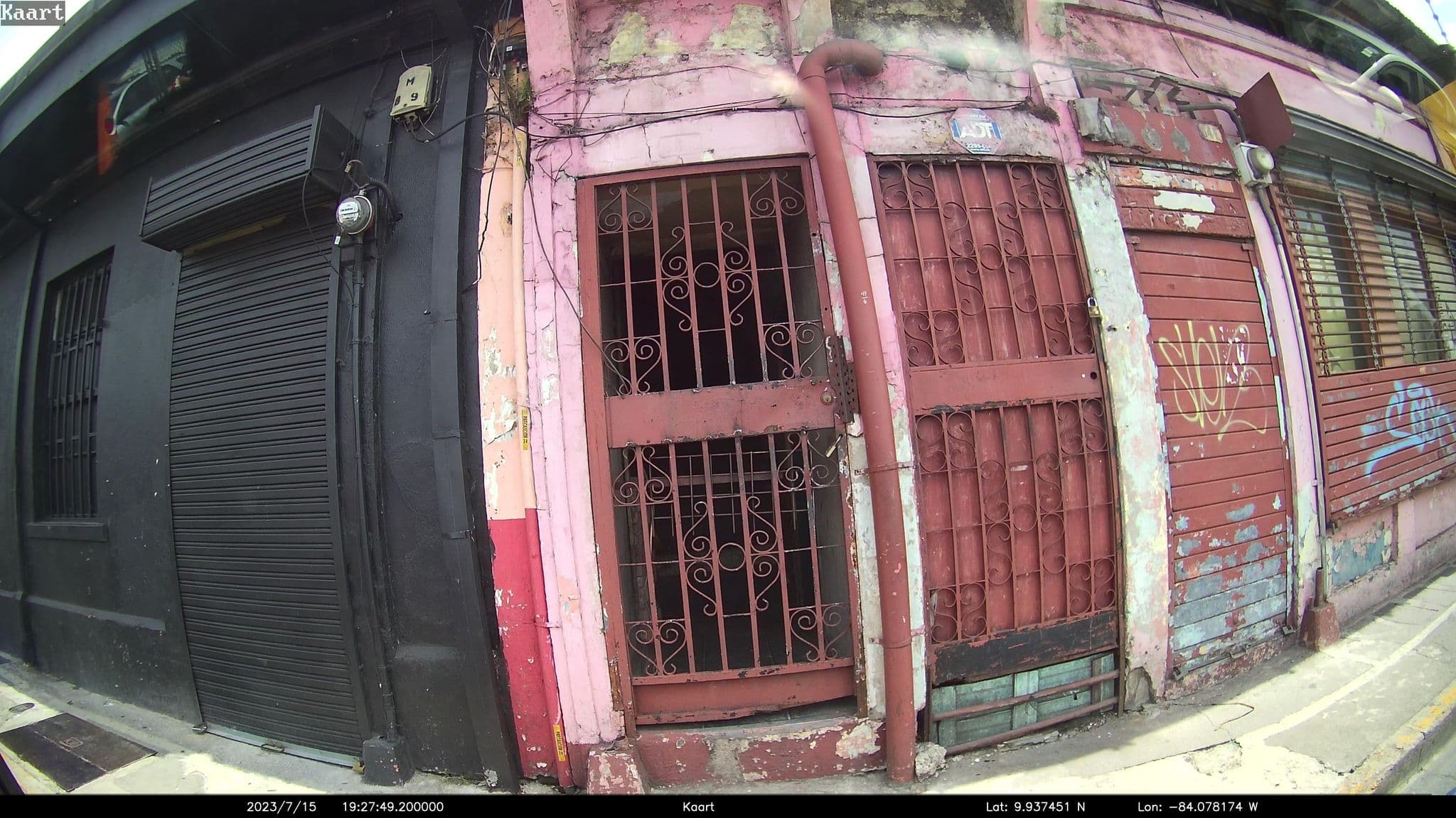 Street view near Hotel Momentos, San José — © kaart_2 (CC BY-SA · Mapillary)