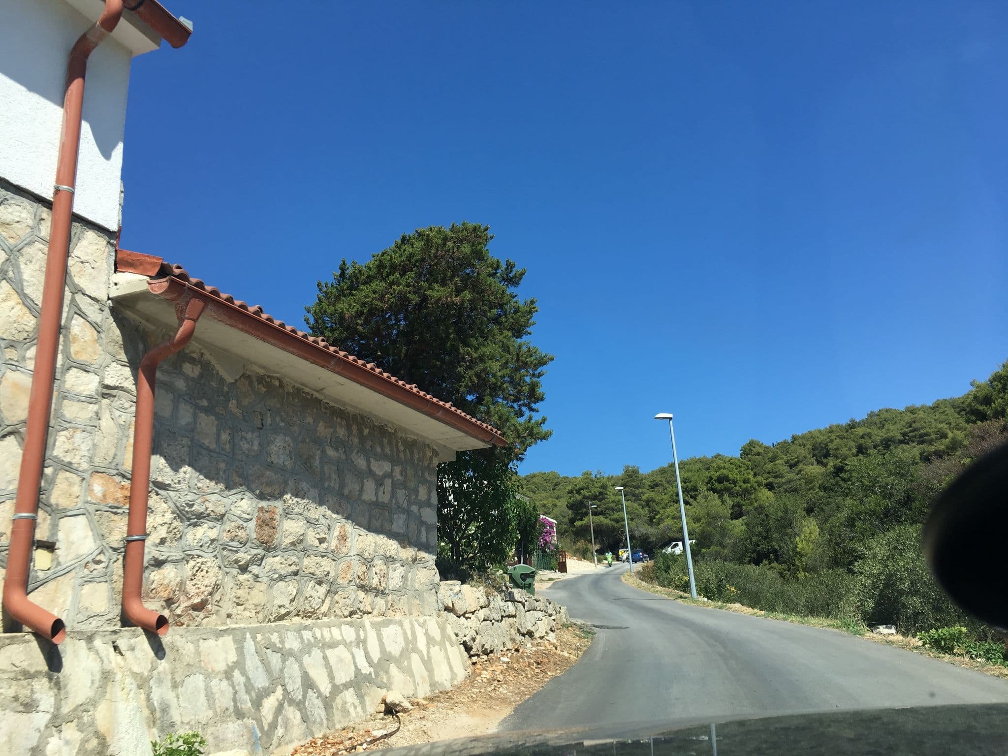 Street view near Apartment One, Vis — © jebako999 (CC BY-SA · Mapillary)
