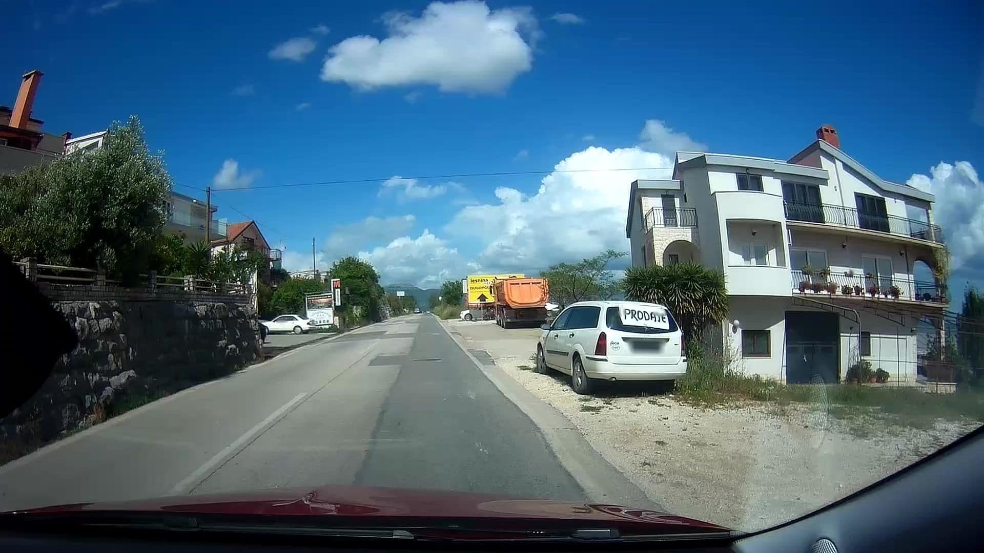 Street view near Apartments Kurtović, Trogir — © micmin1972 (CC BY-SA · Mapillary)